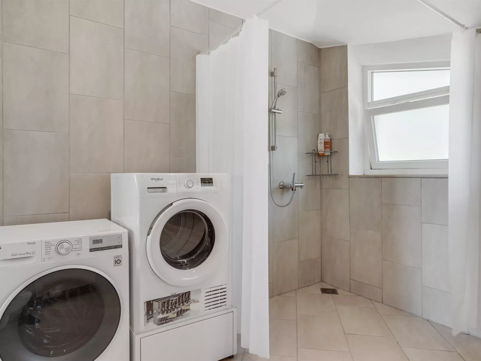 "Ullvi" - 3.8km from the sea-Inside