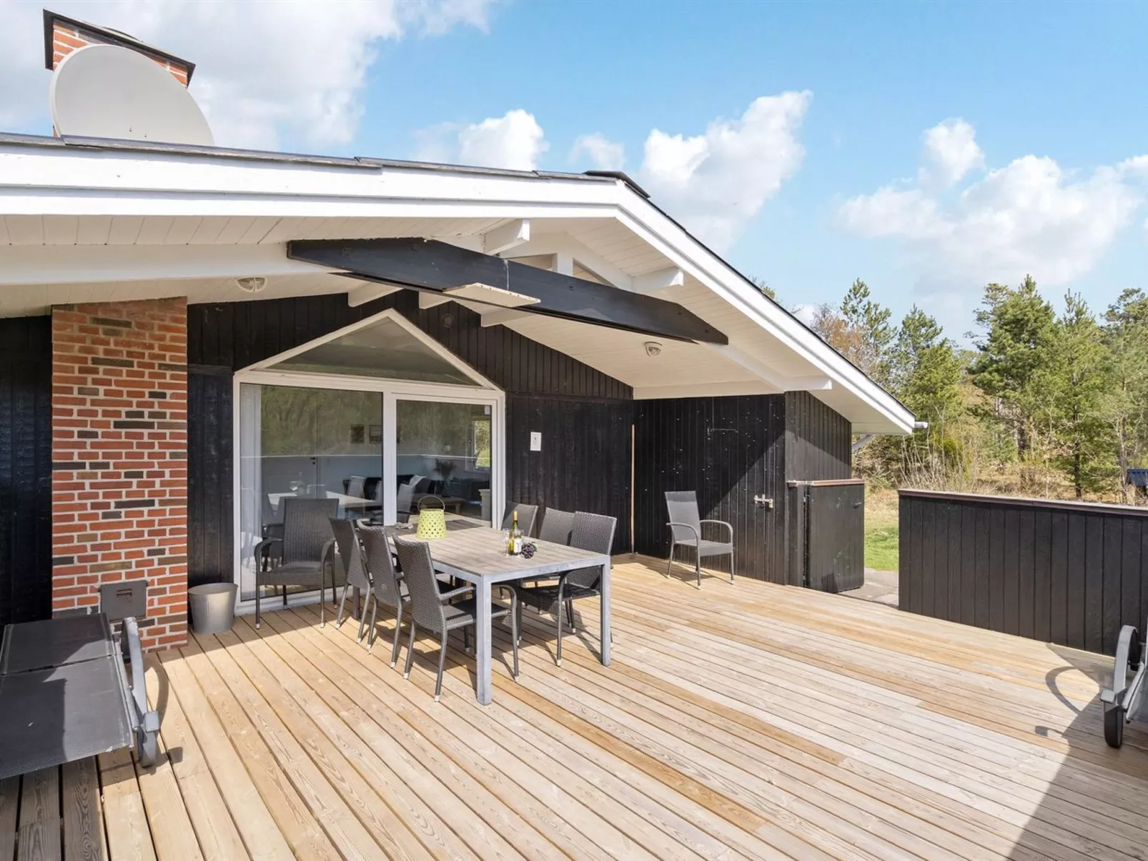 "Mikaela" - 1km from the sea-Draußen