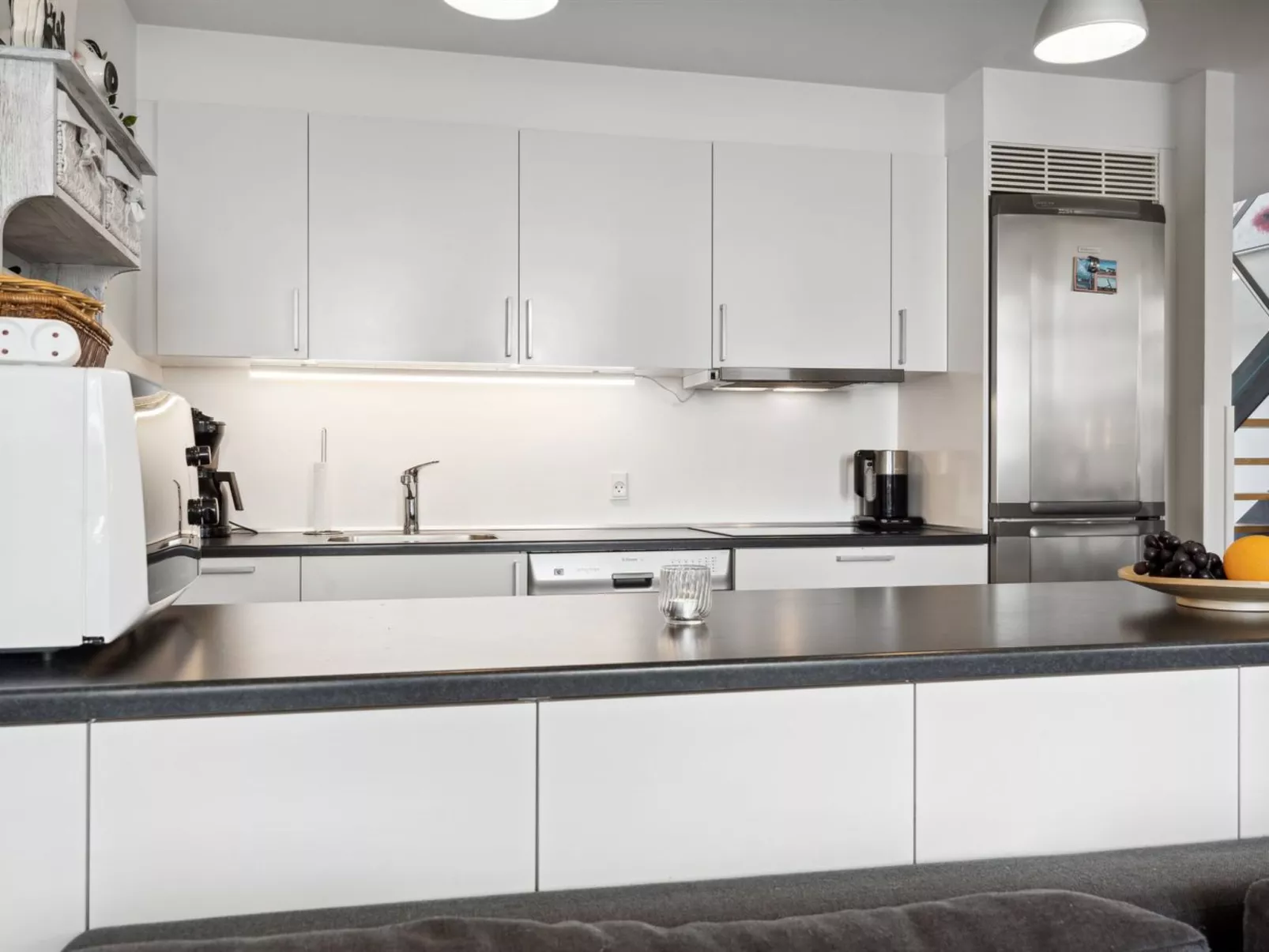 "Theis" - 100m from the sea-Inside