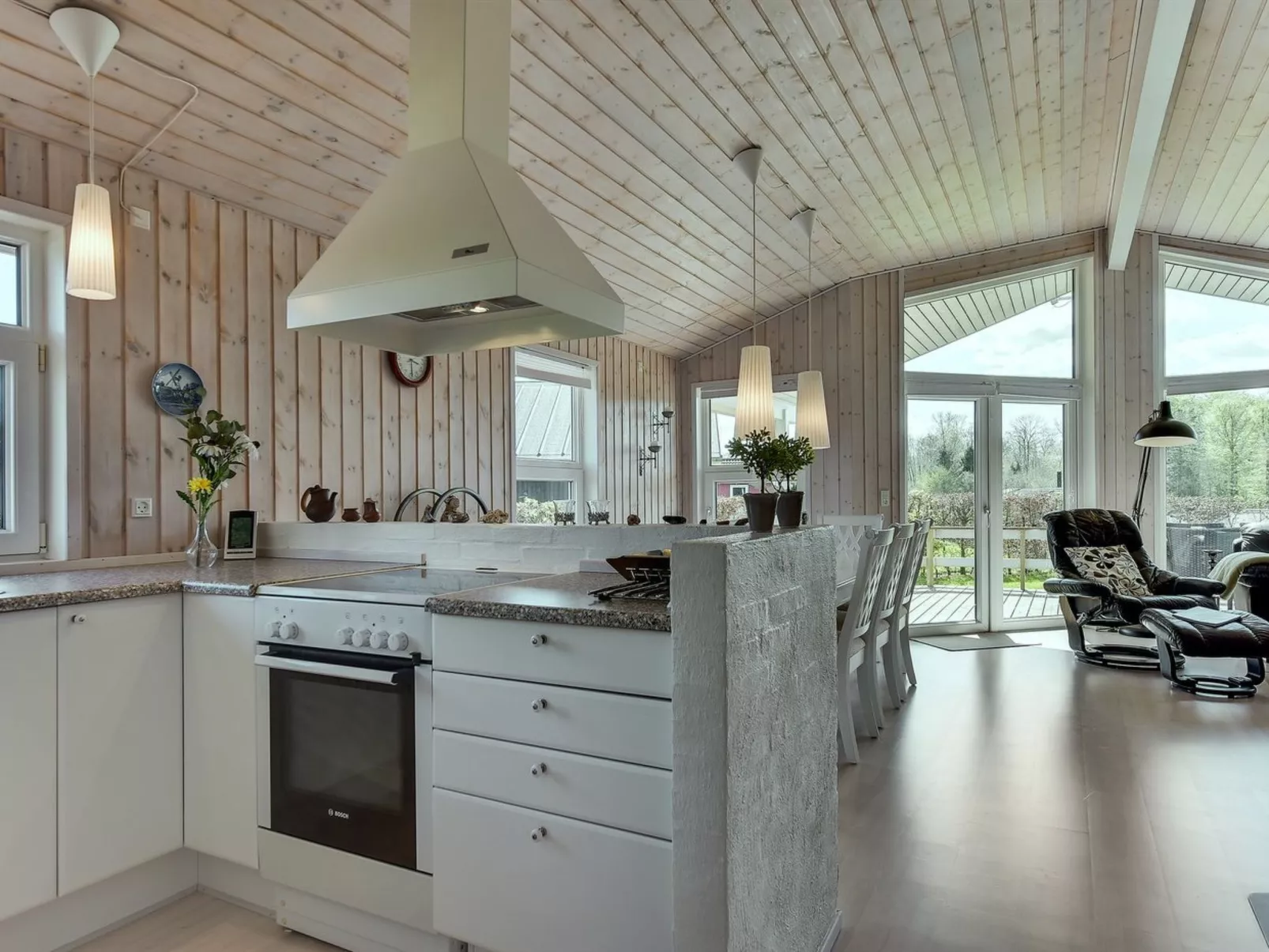 "Enja" - 150m from the sea-Drinnen