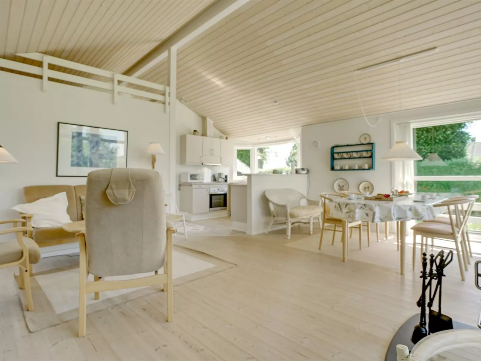 "Maybritt" - 100m from the sea-Inside