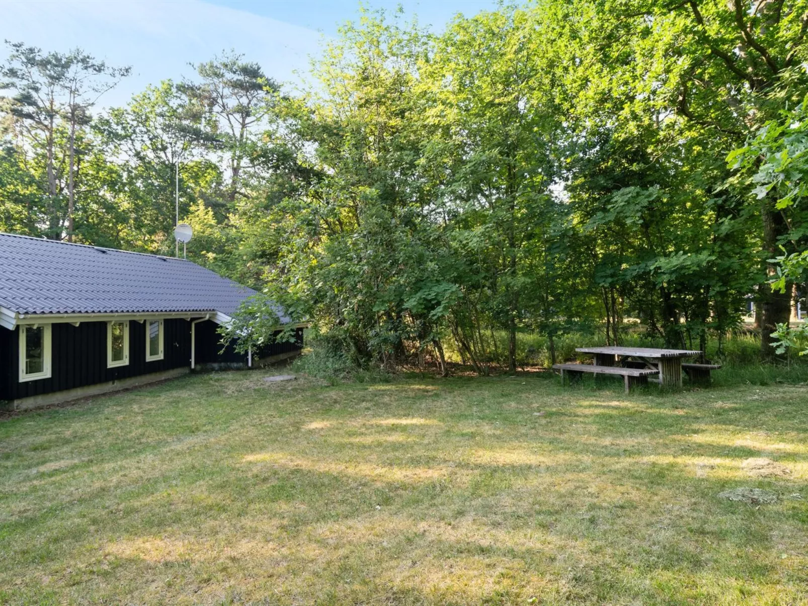 "Lovis" - 600m from the sea-Draußen