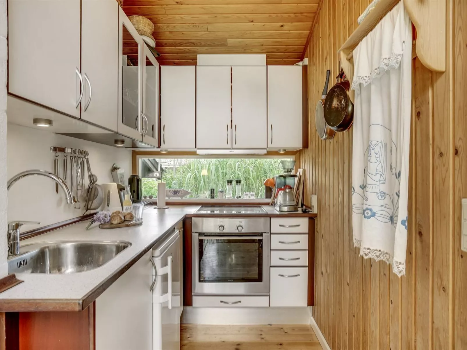 "Juditha" - 400m from the sea-Drinnen