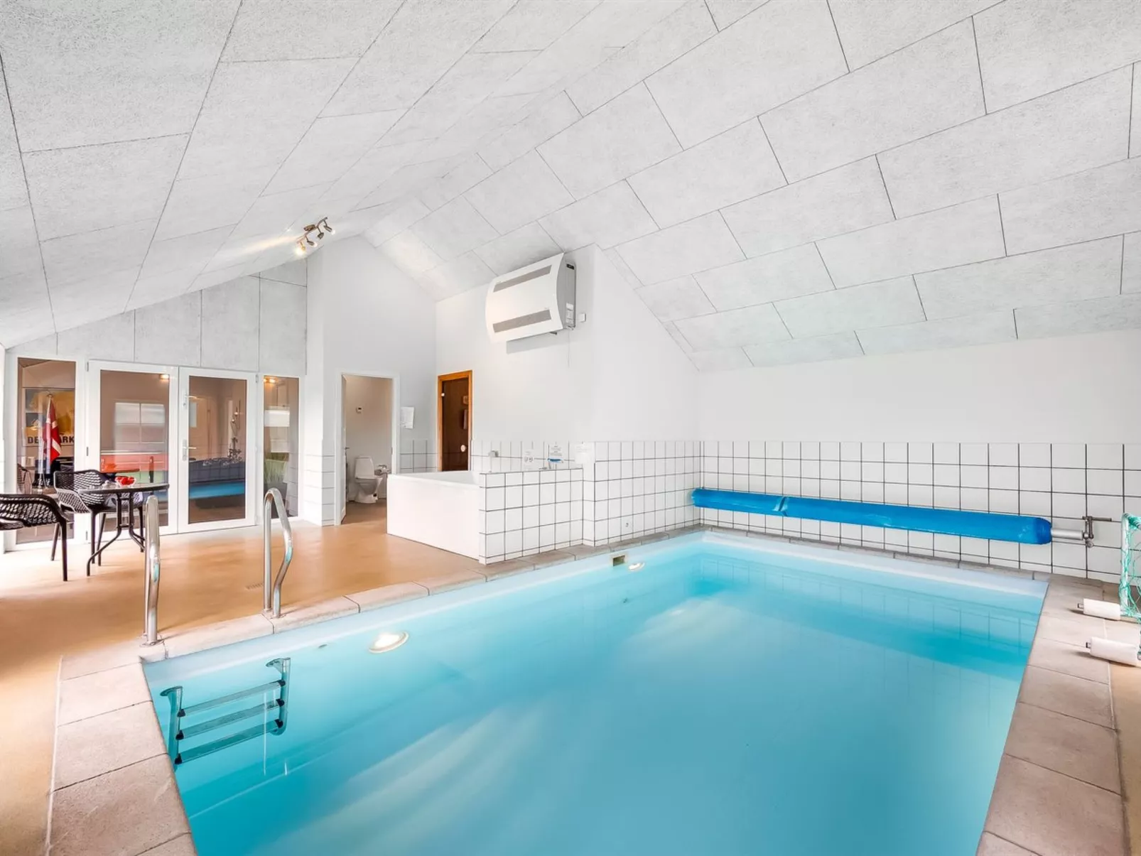 "Benthe" -  from the sea-Outside