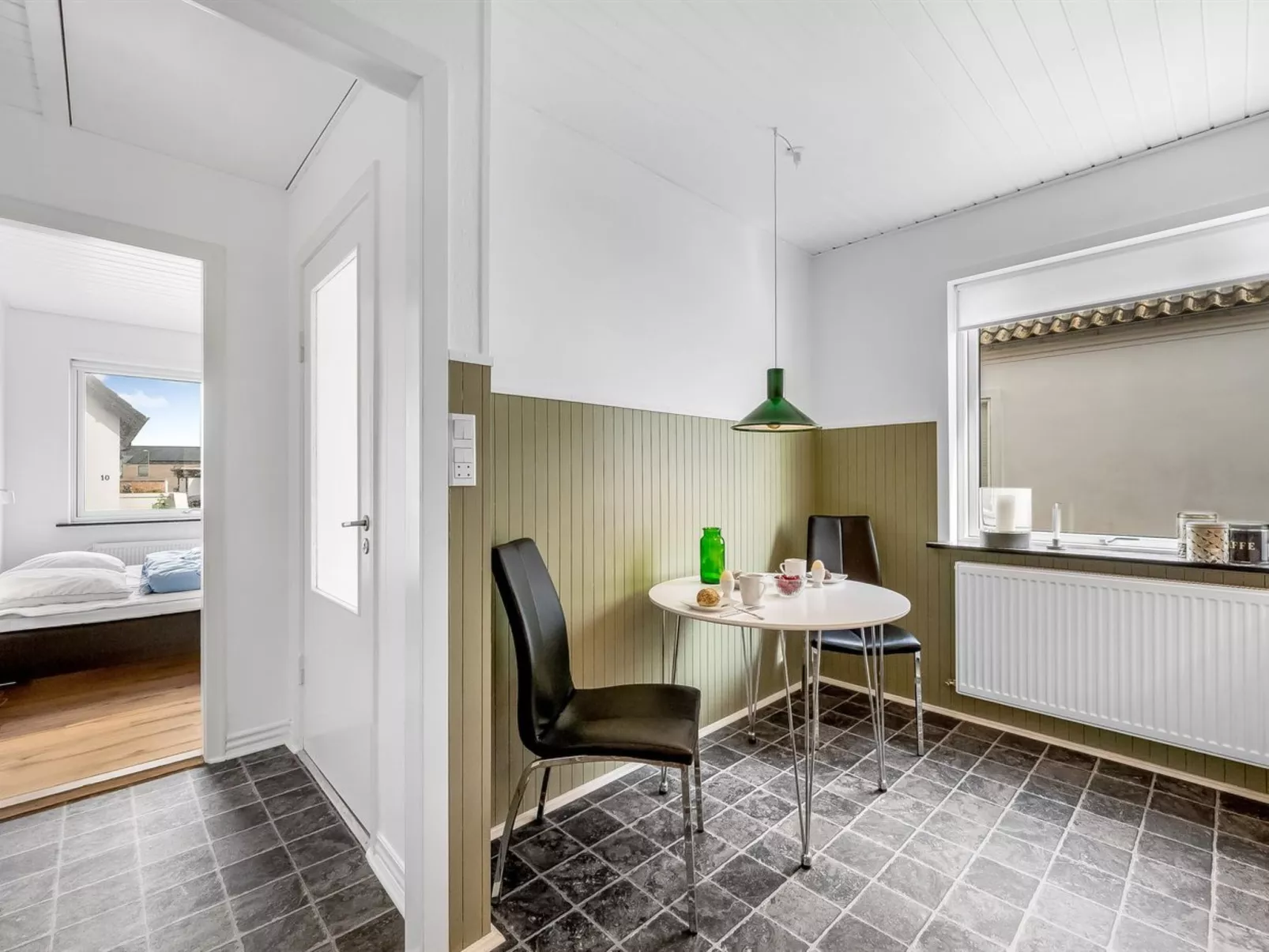 "Eluisa" - 300m from the sea-Inside