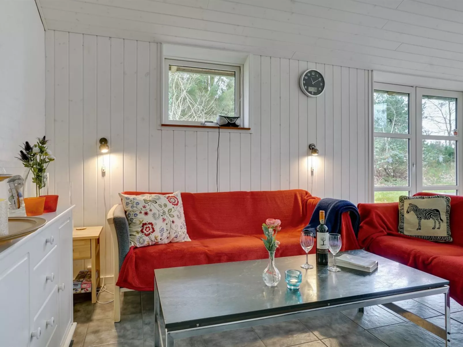 "Marlien" - 1km to the fjord-Drinnen