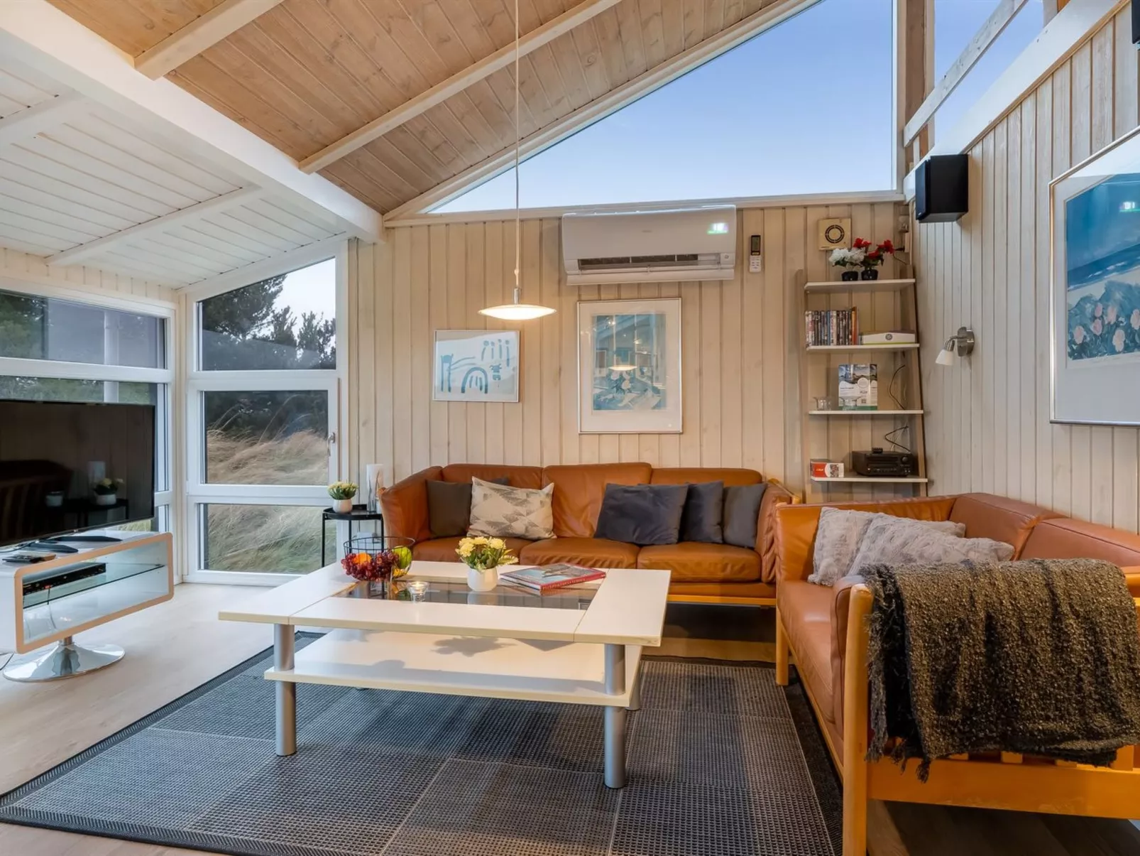 "Amadahy" - 950m from the sea-Drinnen