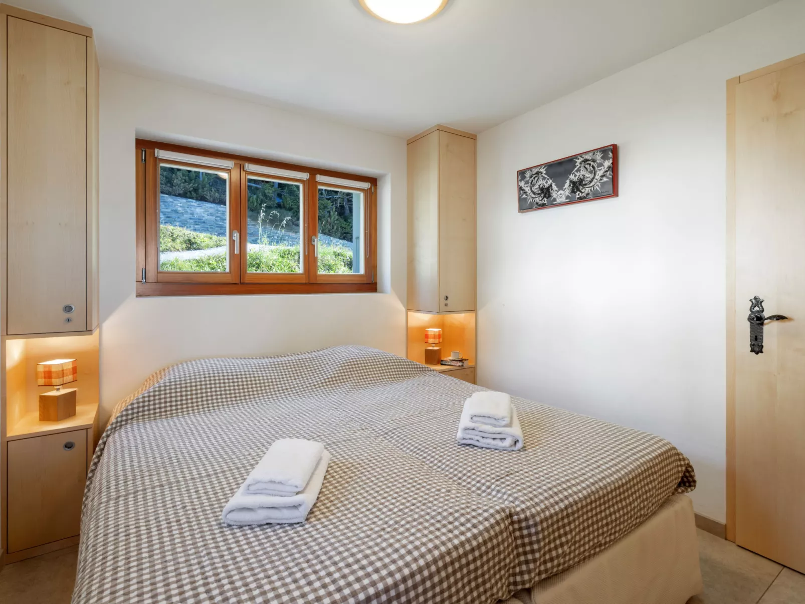 Les Aiguilles Vertes Rez inférieur-Inside