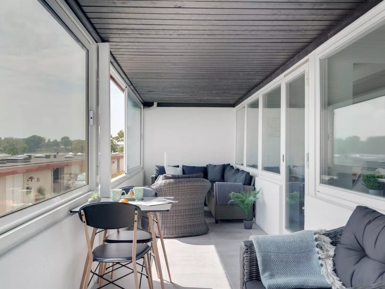 "Constance" - 50m from the sea-Drinnen