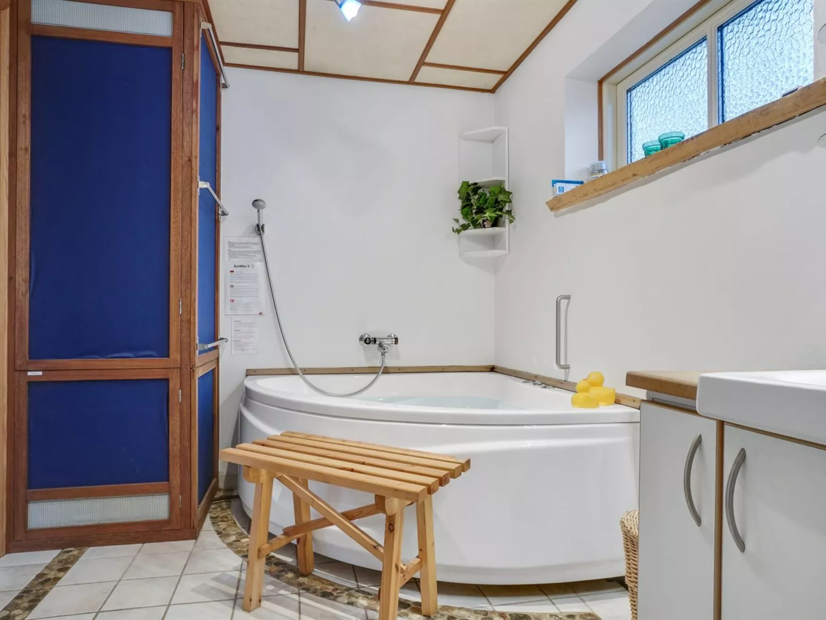 "Flugha" - 500m to the fjord-Dedans