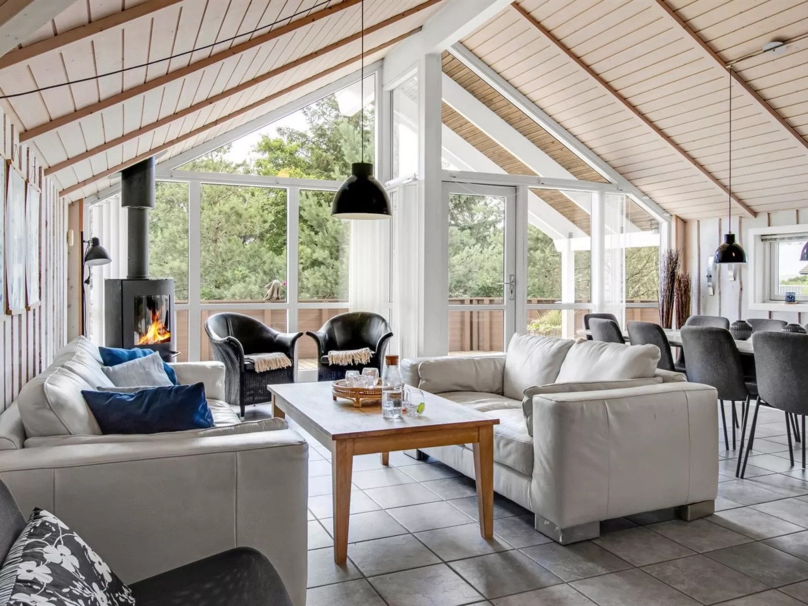 "Svenny" - 800m from the sea-Dedans