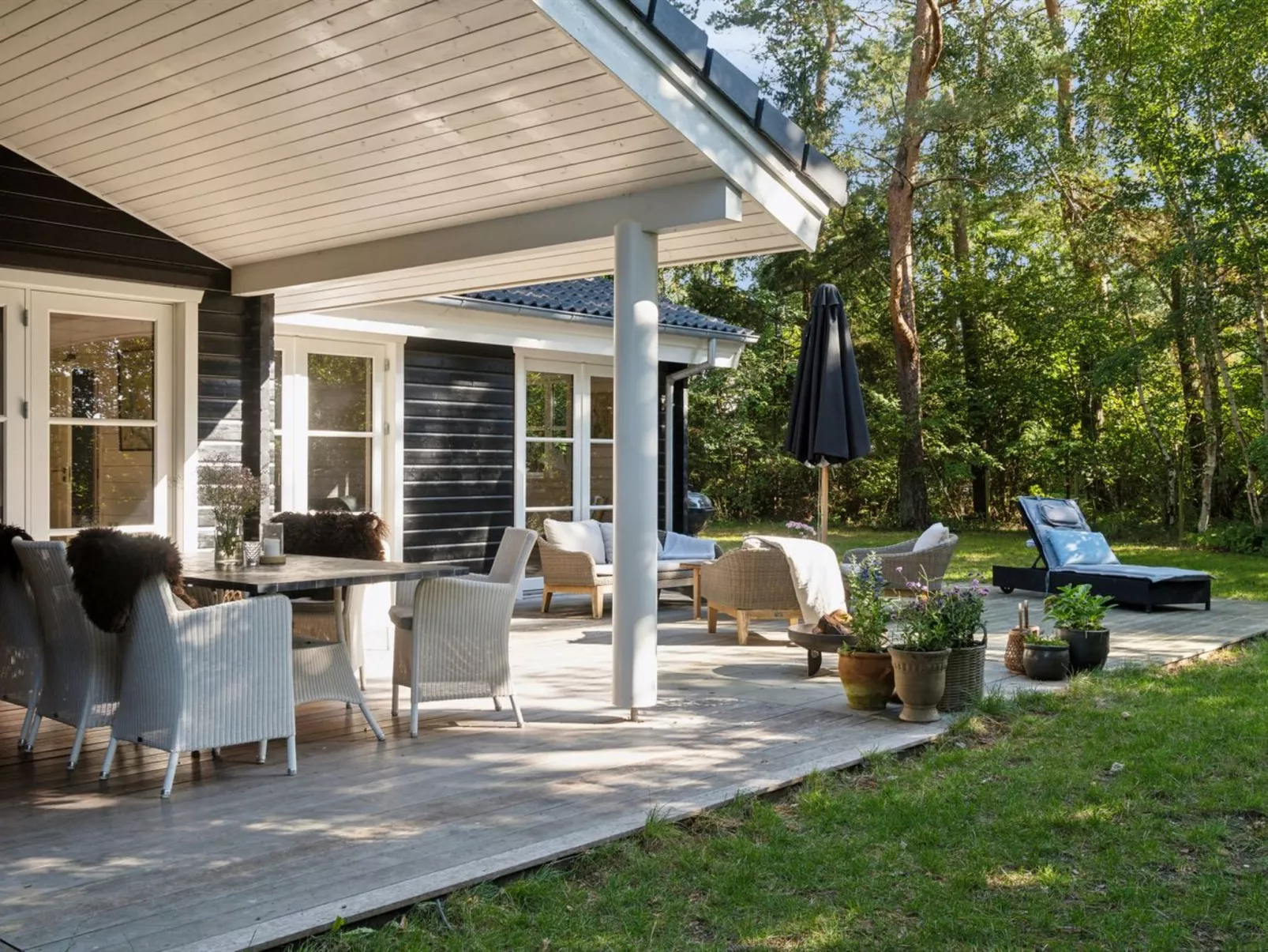 "Anar" - 900m from the sea-Outside