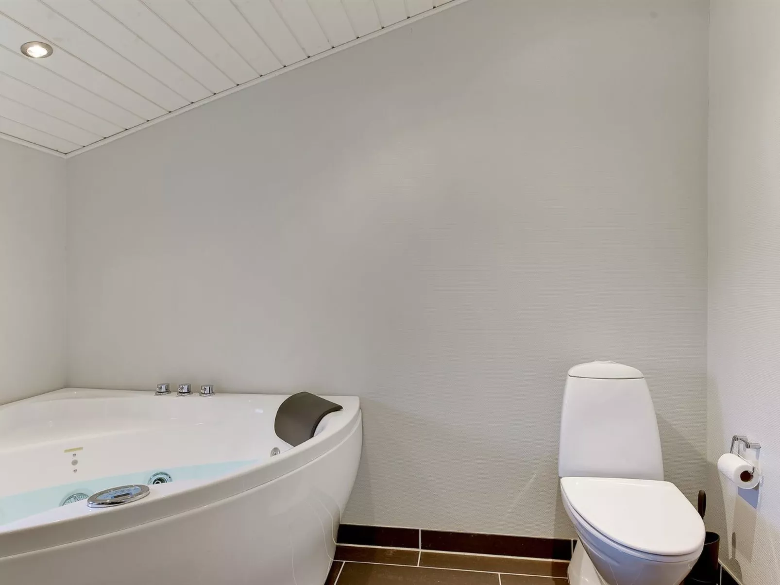 "Ajten" - 150m from the sea-Drinnen