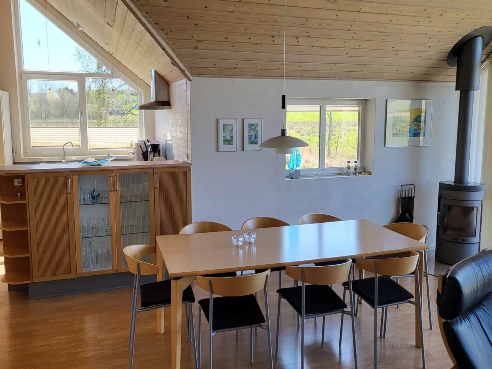 "Sigbritt" - 100m from the sea-Drinnen