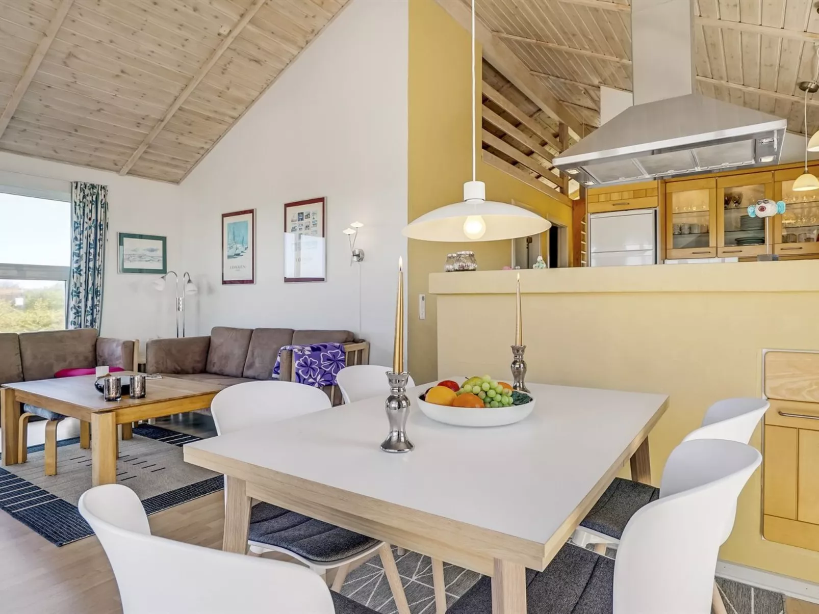 "Thorbiorn" - 350m from the sea-Drinnen