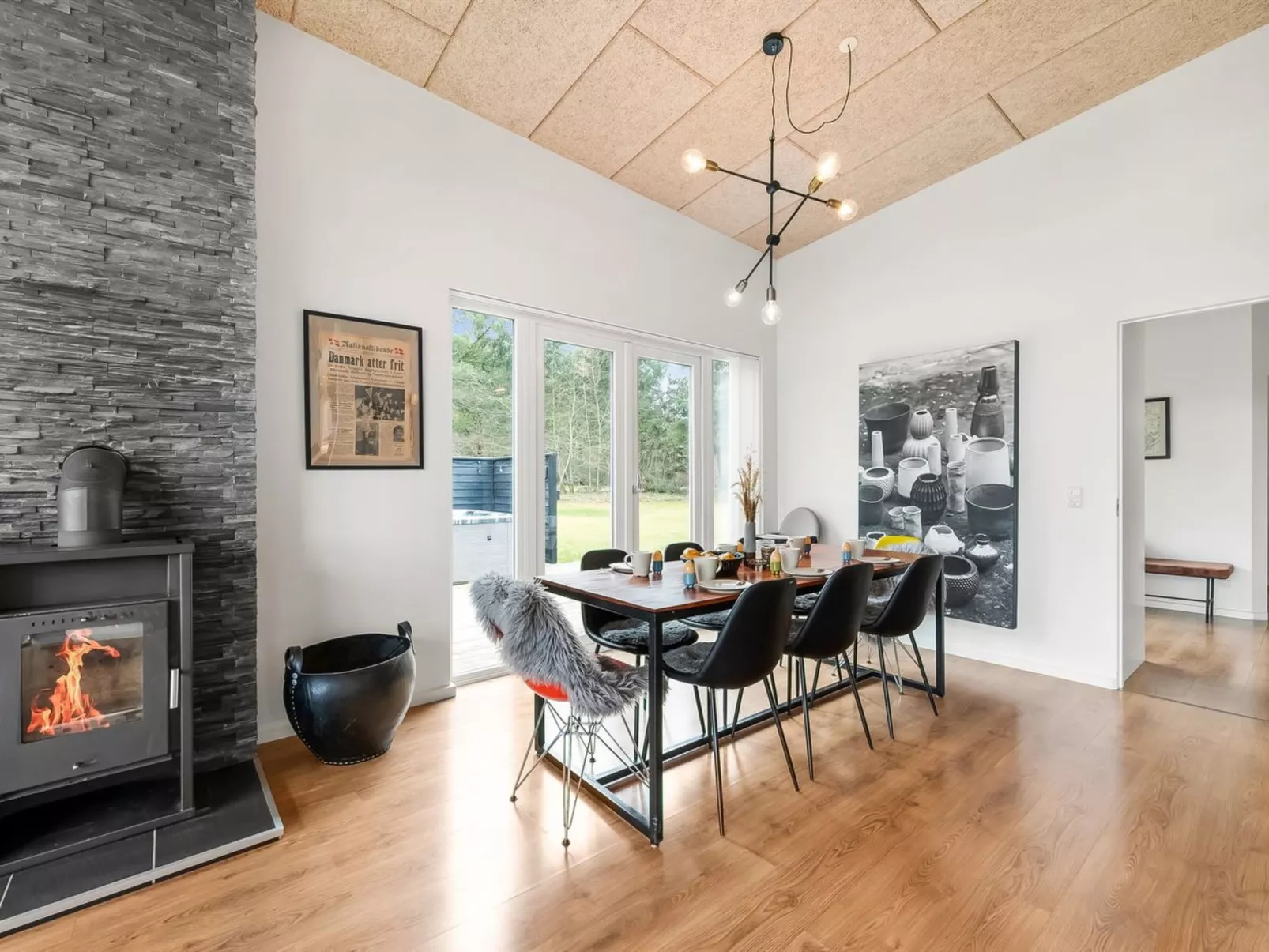 "Tenna" - 250m to the fjord-Inside