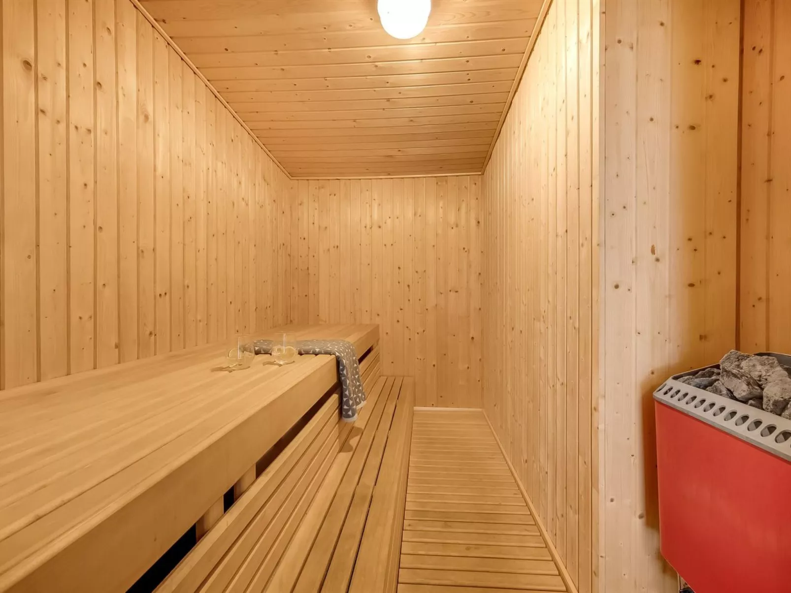 "Hillevi" - 200m from the sea-Dedans