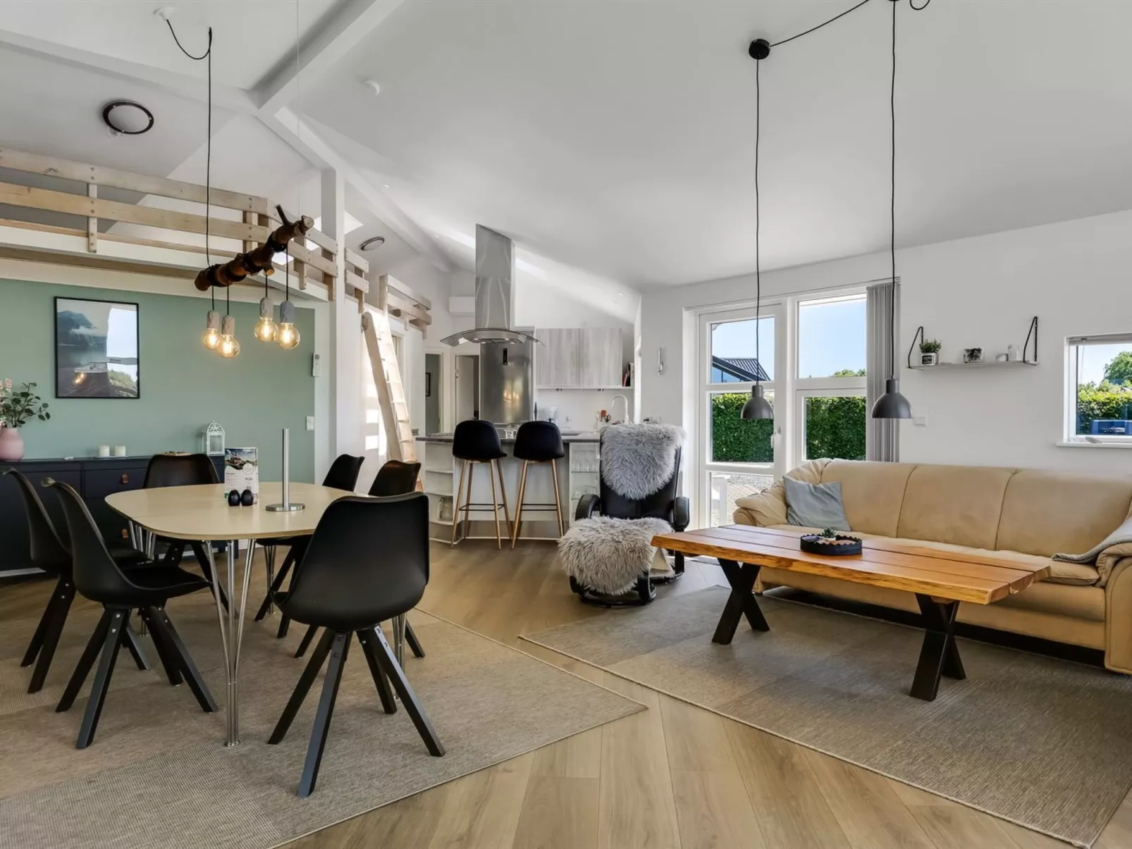 "Toja" - 700m from the sea-Inside