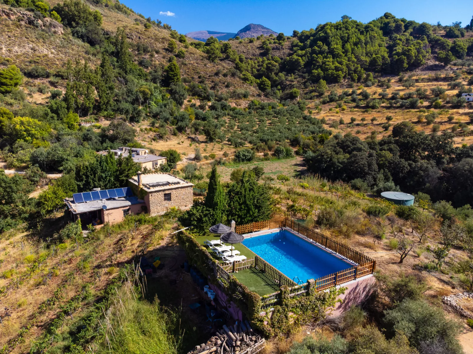 El Cerrillo - Cerro Negro-Outside