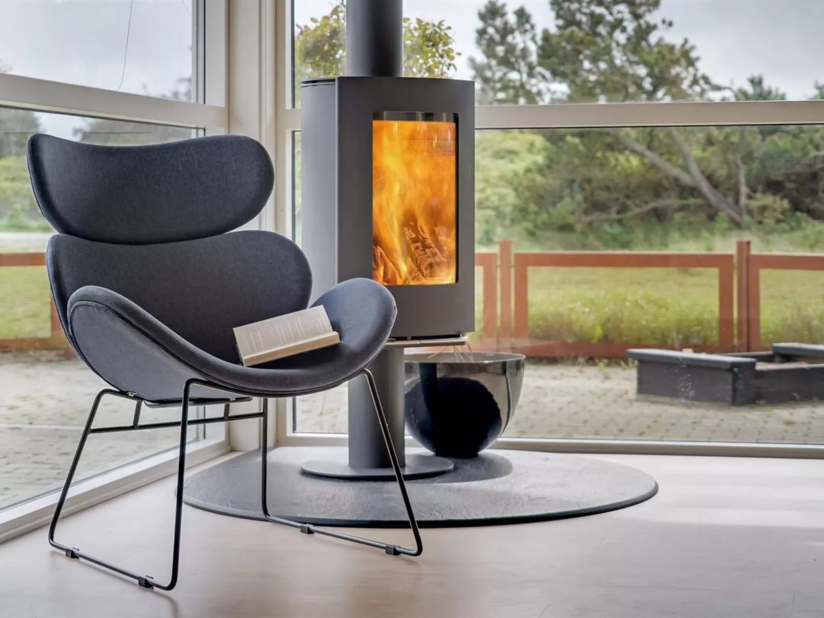 "Illona" -  from the sea-Inside