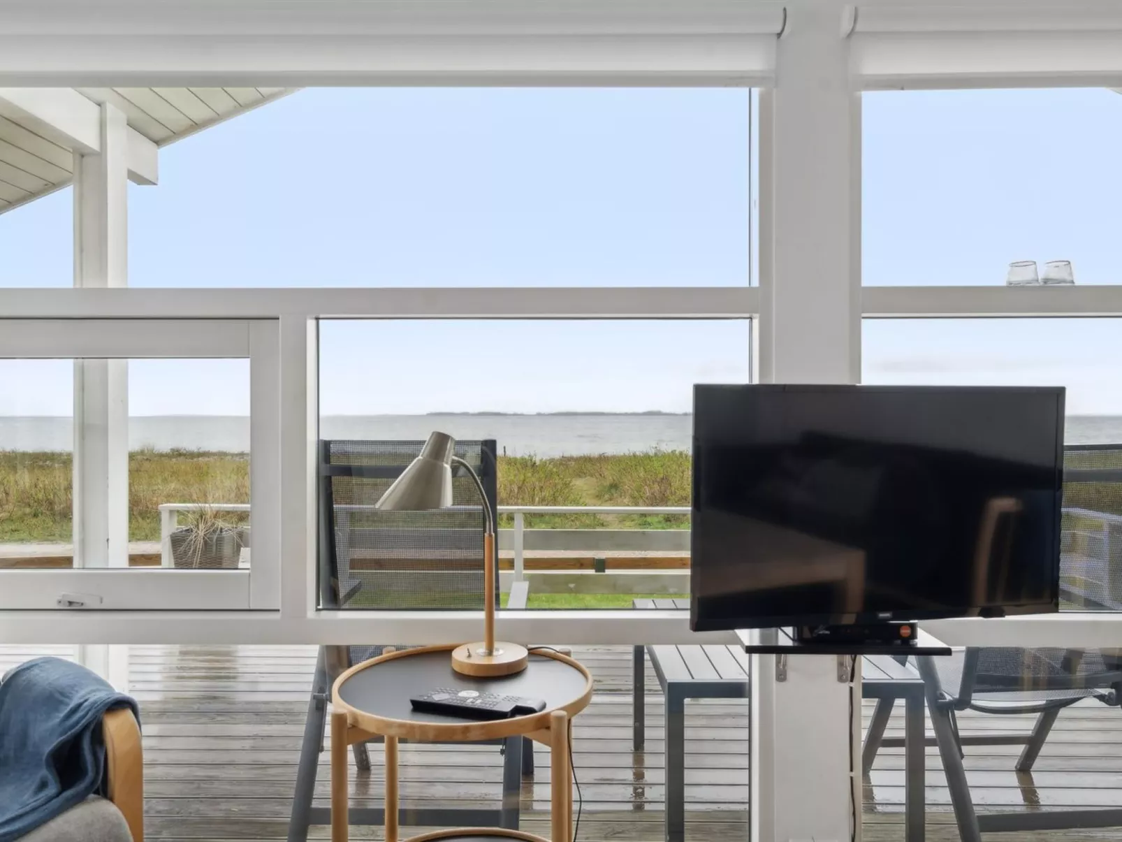 "Arnwith" - 20m from the sea-Inside