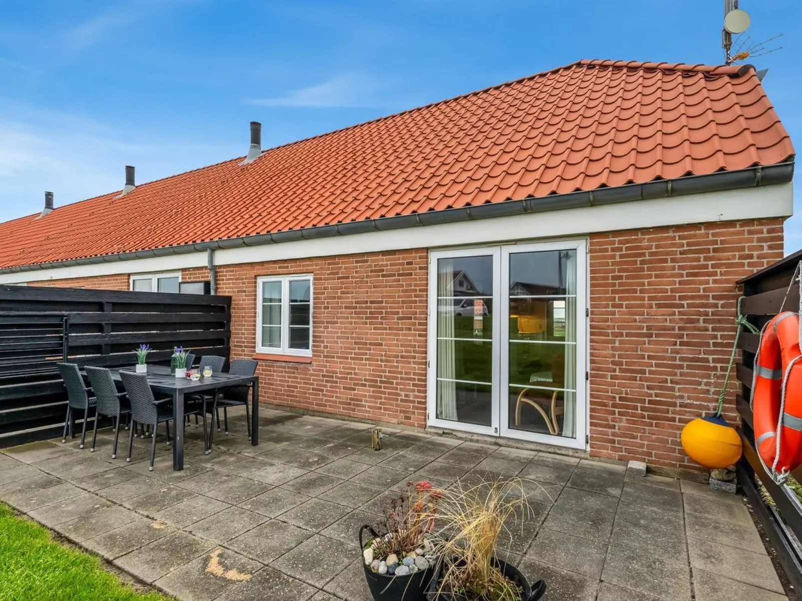 "Kaisa" - 200m from the sea-Outside