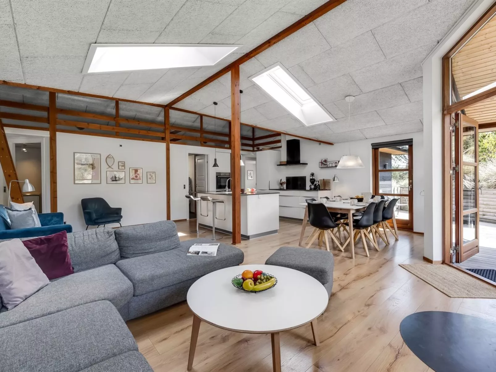 "Sila" - 800m from the sea-Dedans