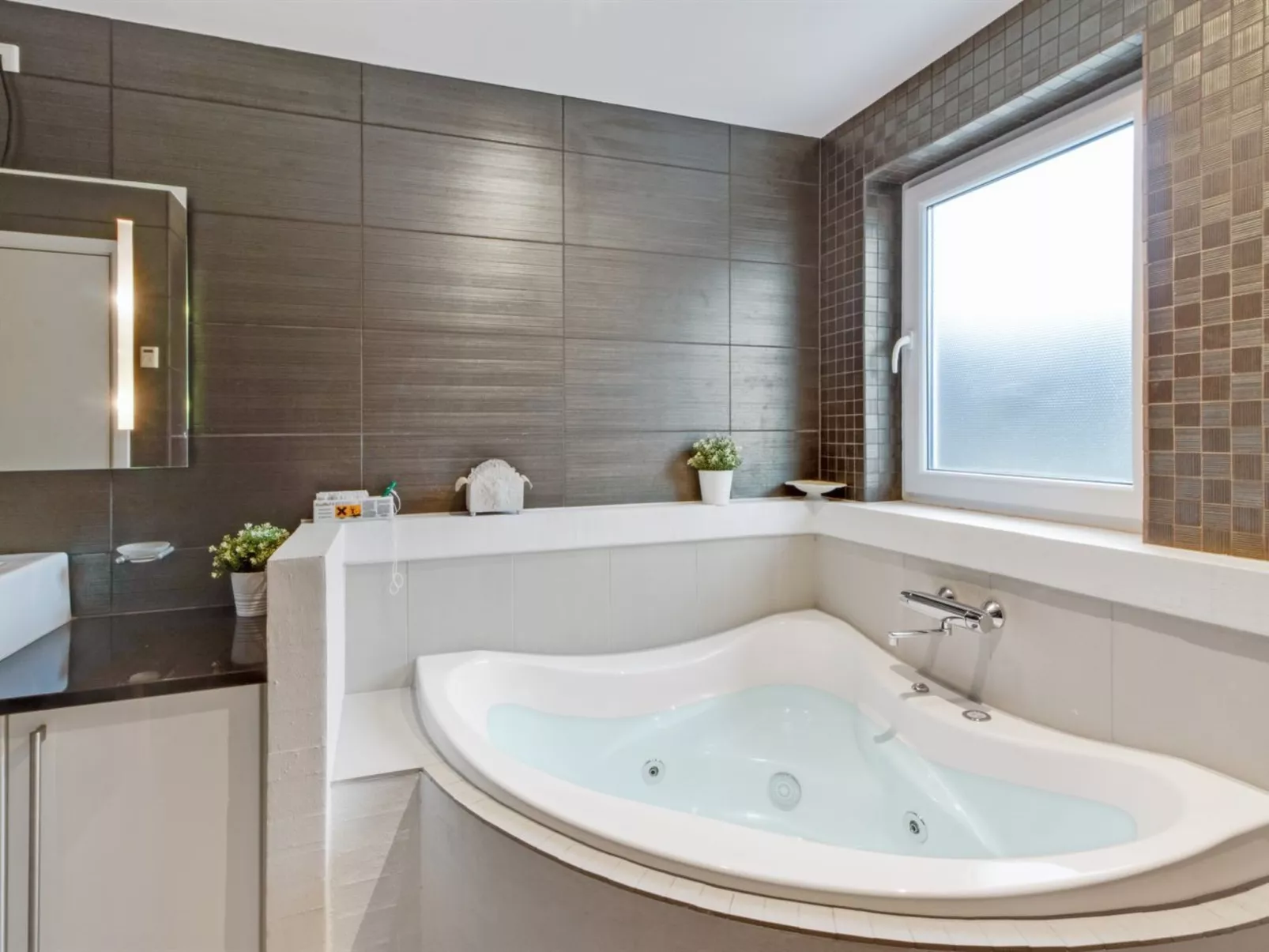 "Skamhals" - 700m from the sea-Inside