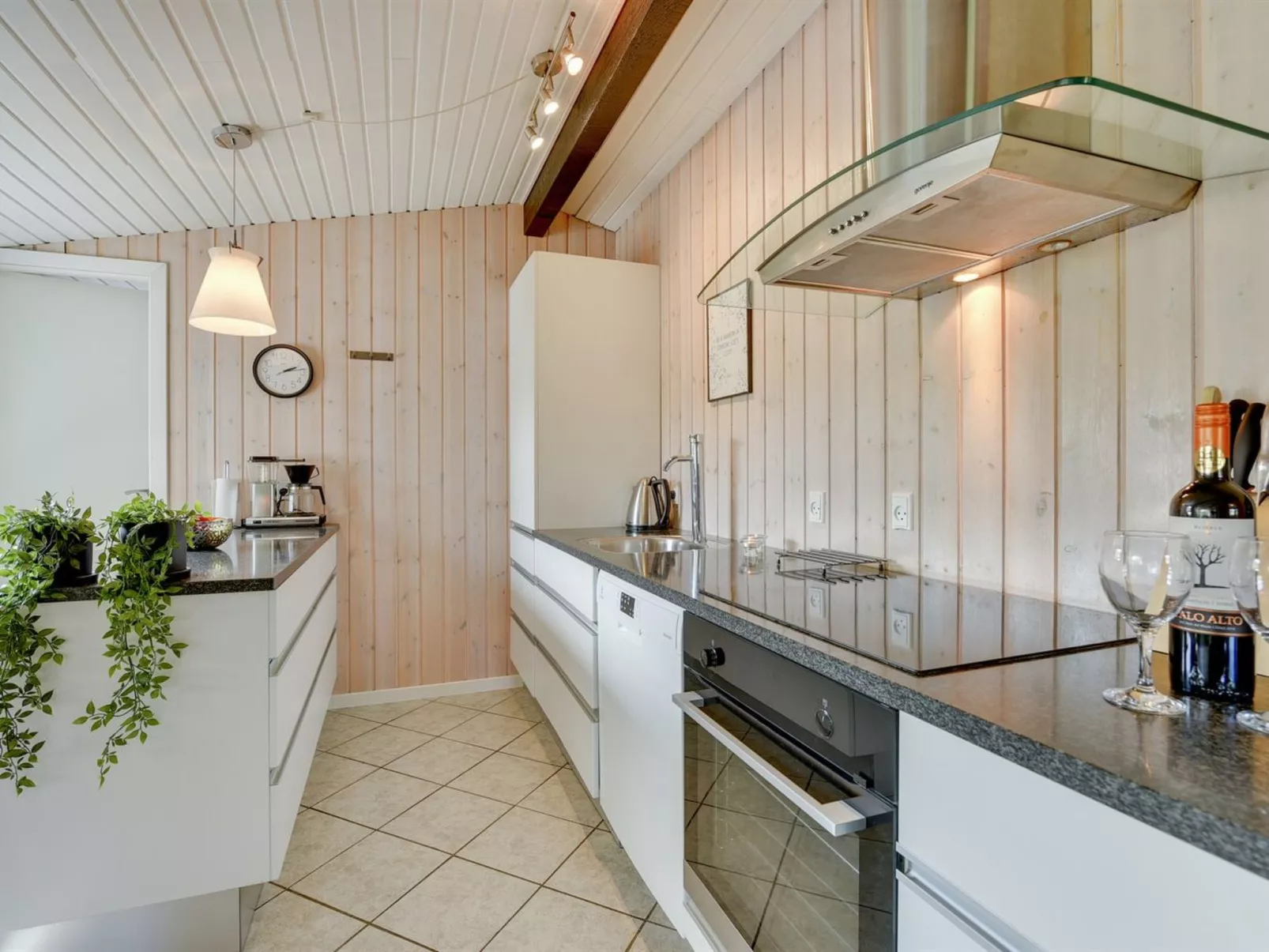 "Jess" -  from the sea-Inside