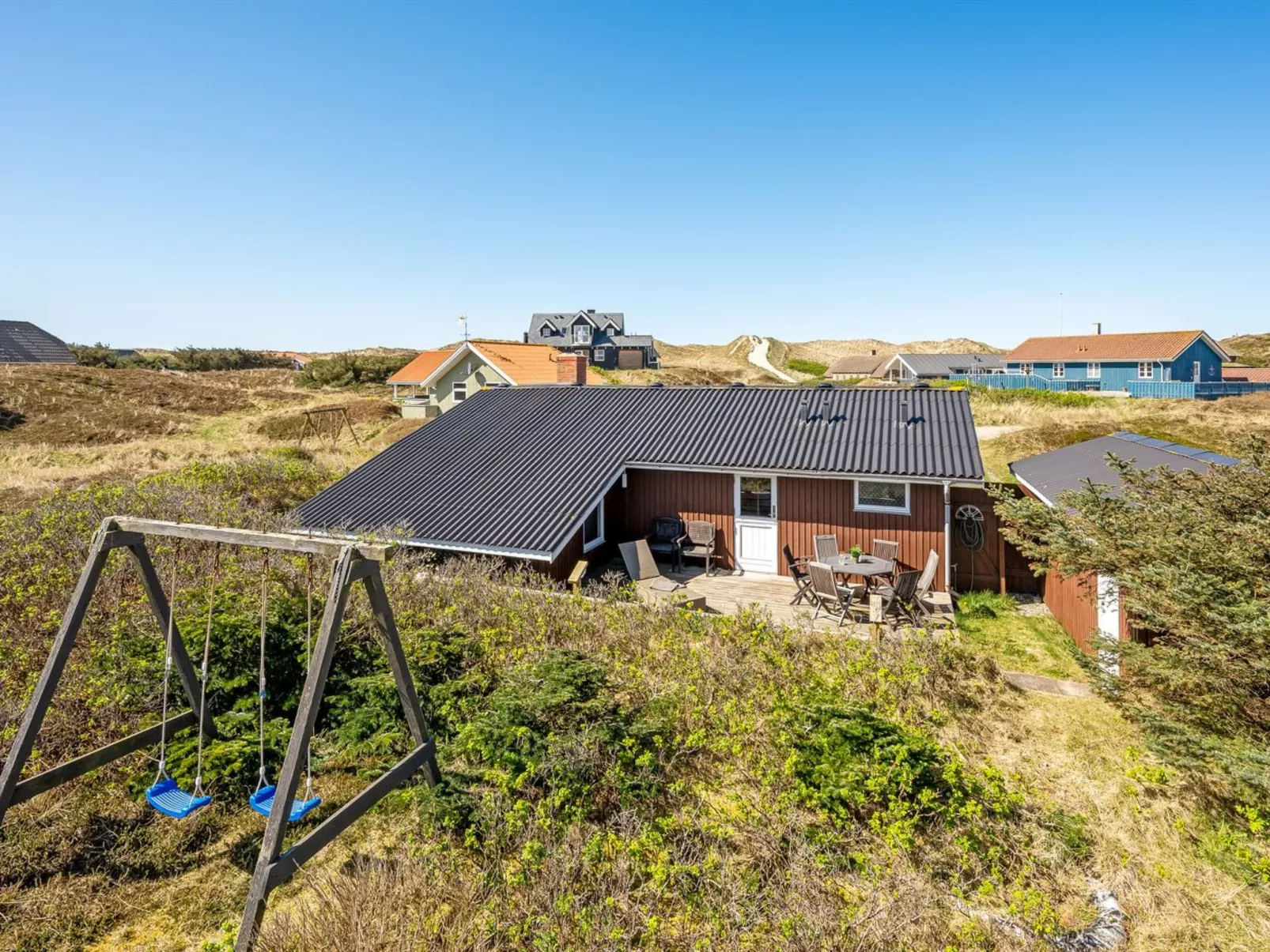 "Brigit" - 200m from the sea-Outside