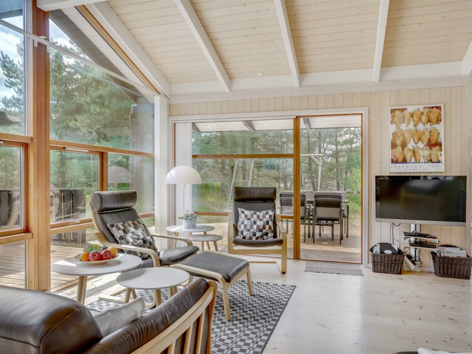 "Mine" - 300m from the sea-Dedans