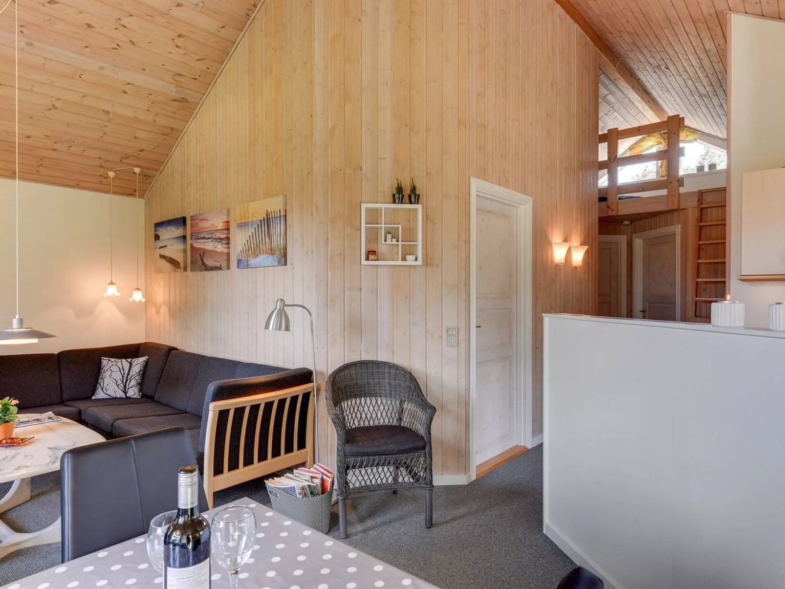 "Herlugh" - 1km to the fjord-Dedans