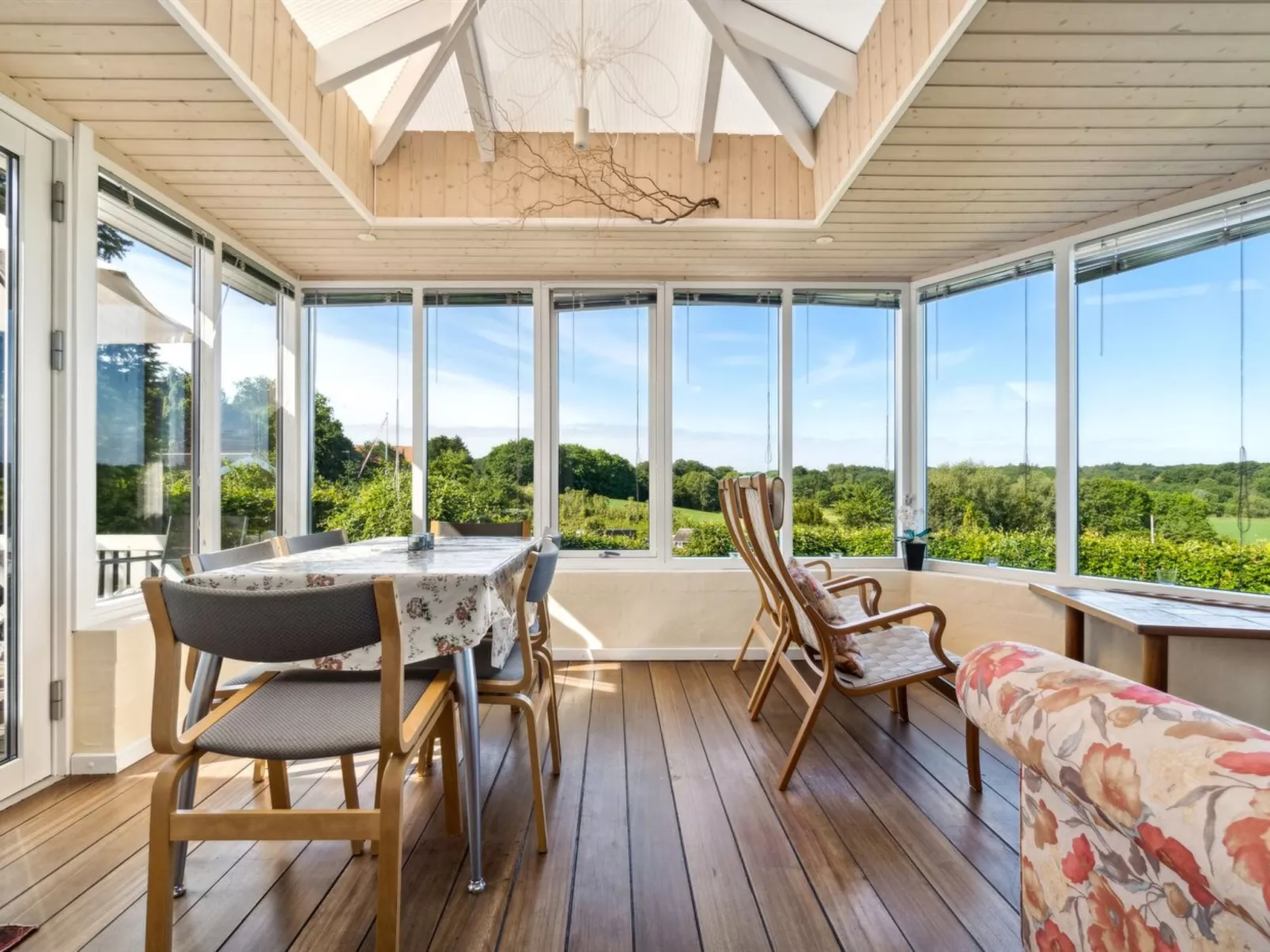 "Eleana" - 300m to the fjord-Dedans