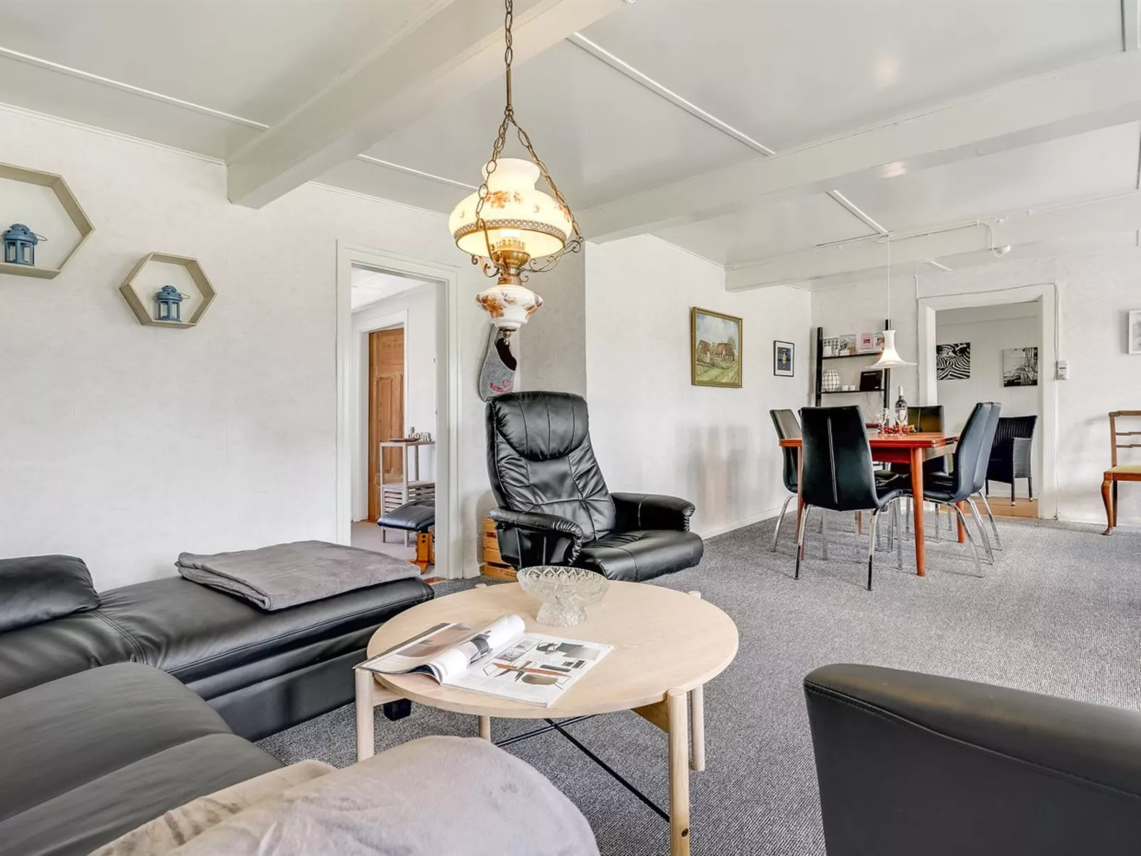 "Inda" - 10km from the sea-Dedans