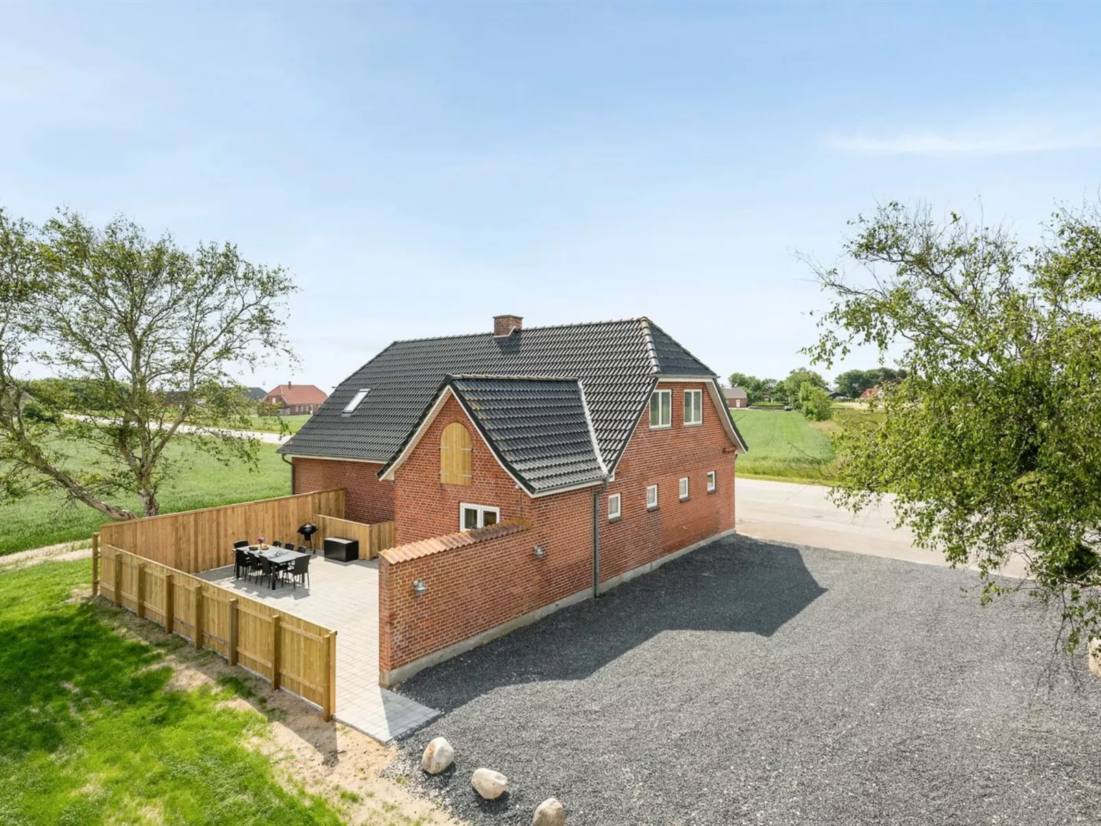 "Iina" - 13km from the sea-Draußen