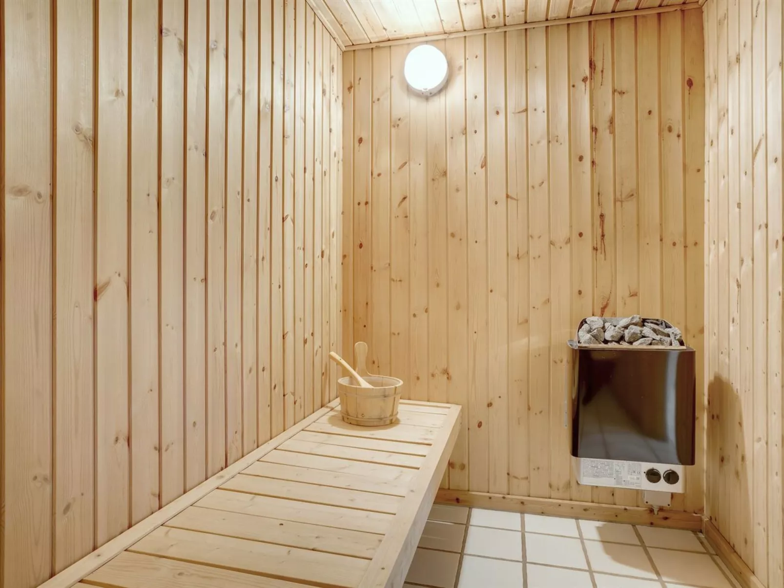 "Lenni" - 700m from the sea-Drinnen