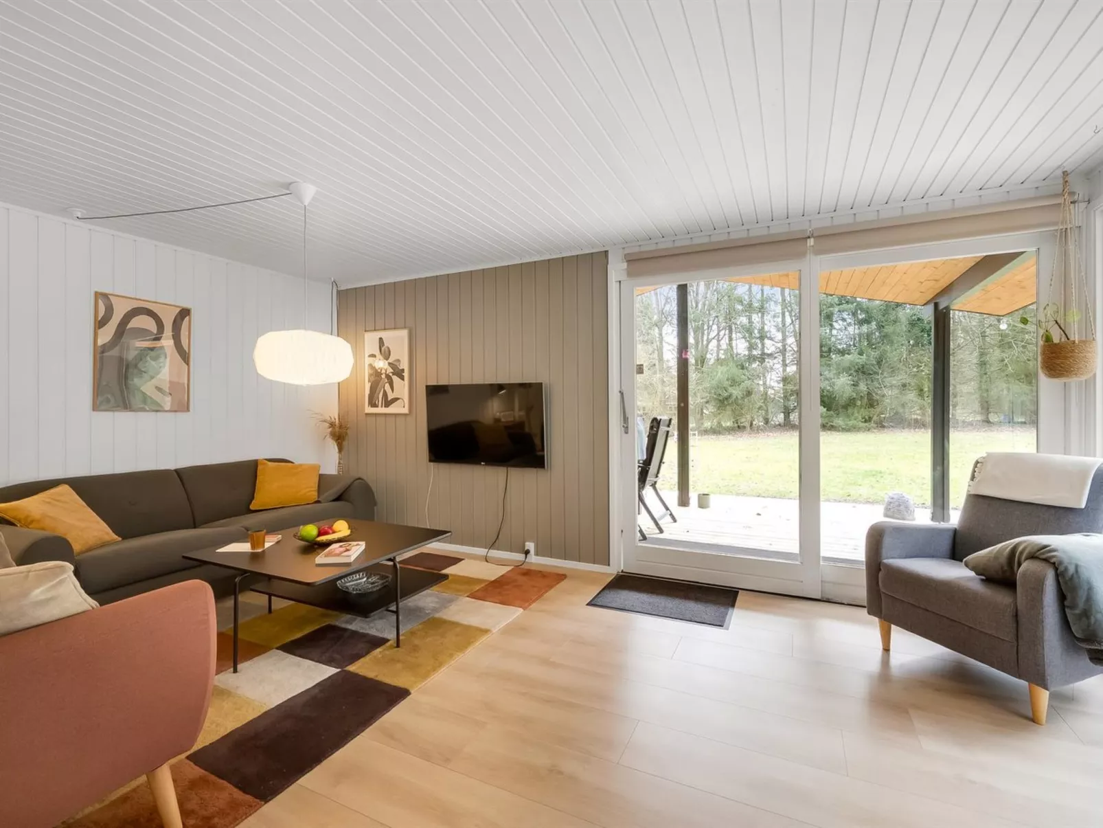 "Gudrid" - 250m to the fjord-Inside