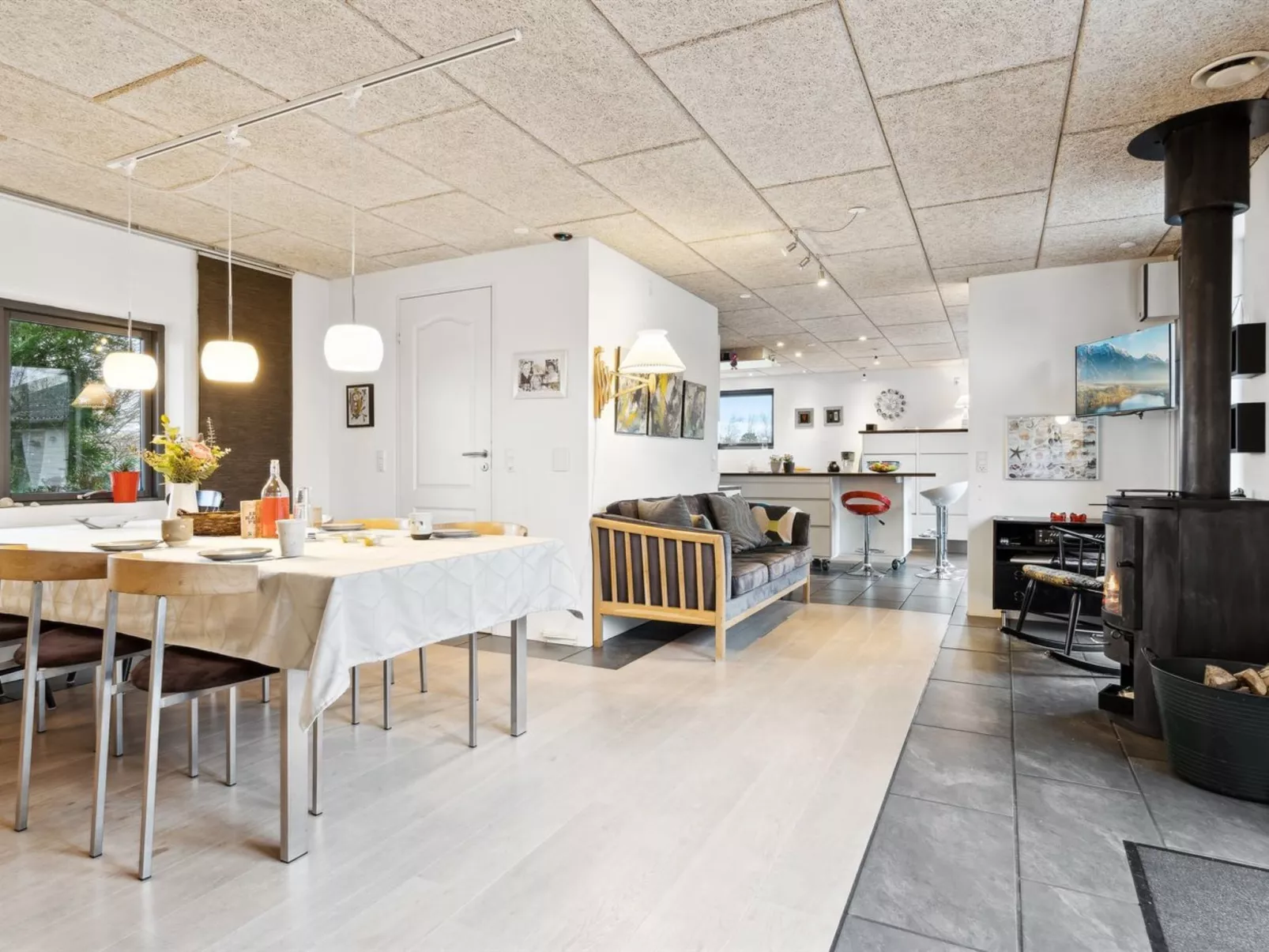 "Alona" - 90m from the sea-Drinnen