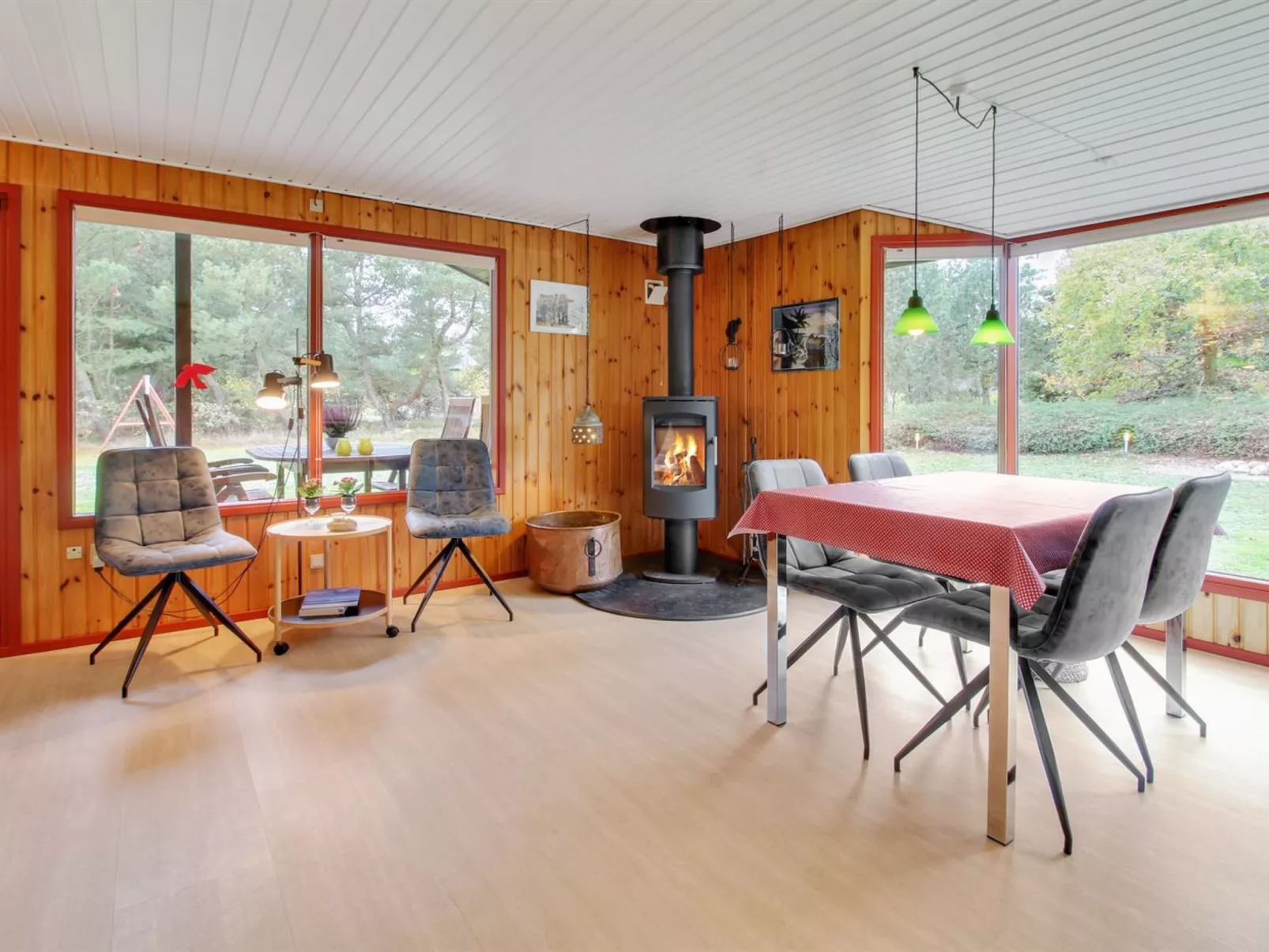 "Gunsten" - 2.3km from the sea-Inside