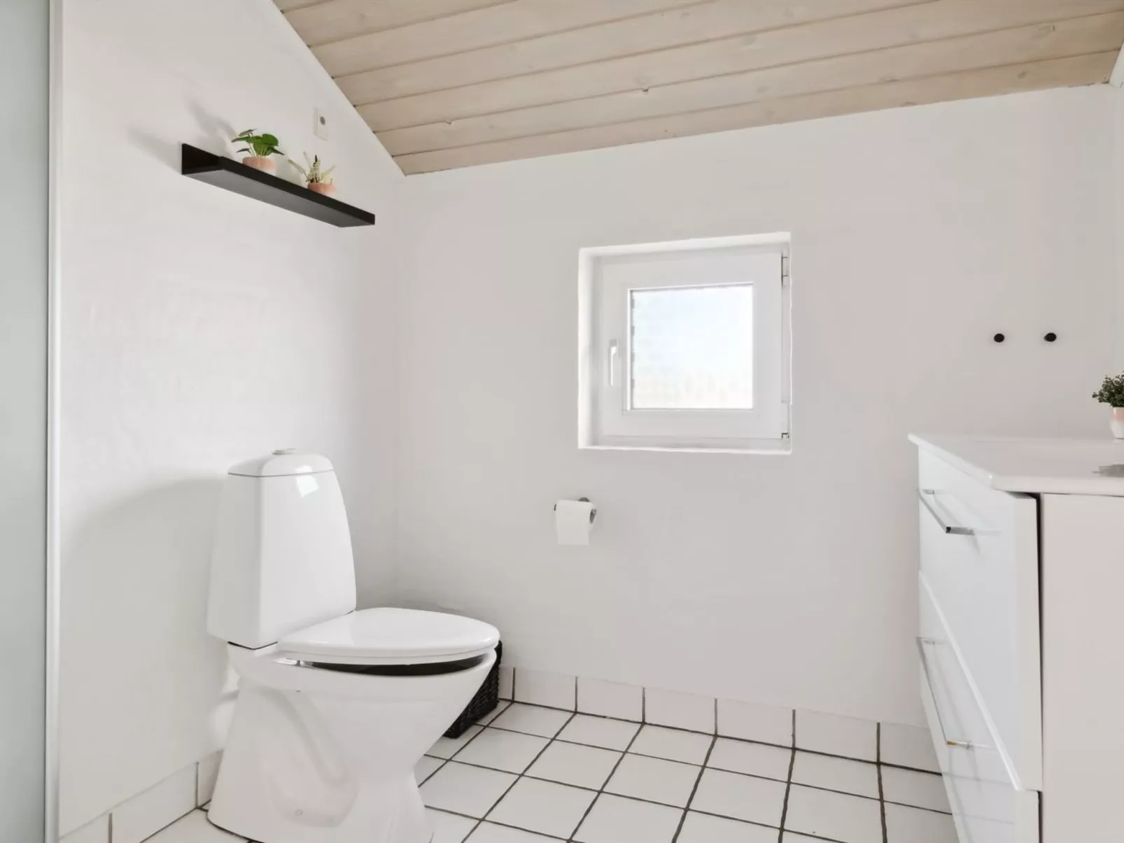 "Jenvold" - 600m from the sea-Inside