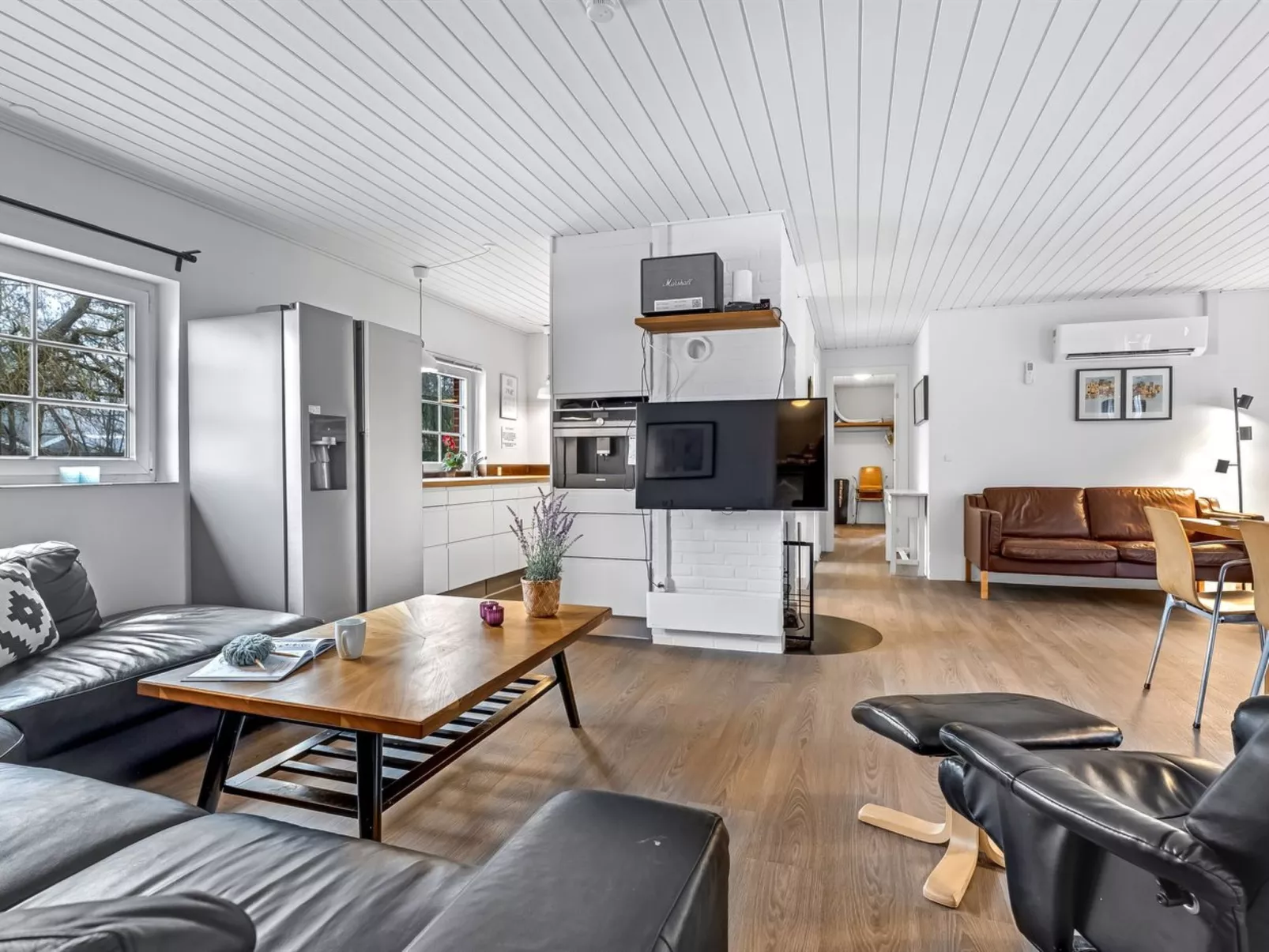 "Rajka" - 800m from the sea-Inside