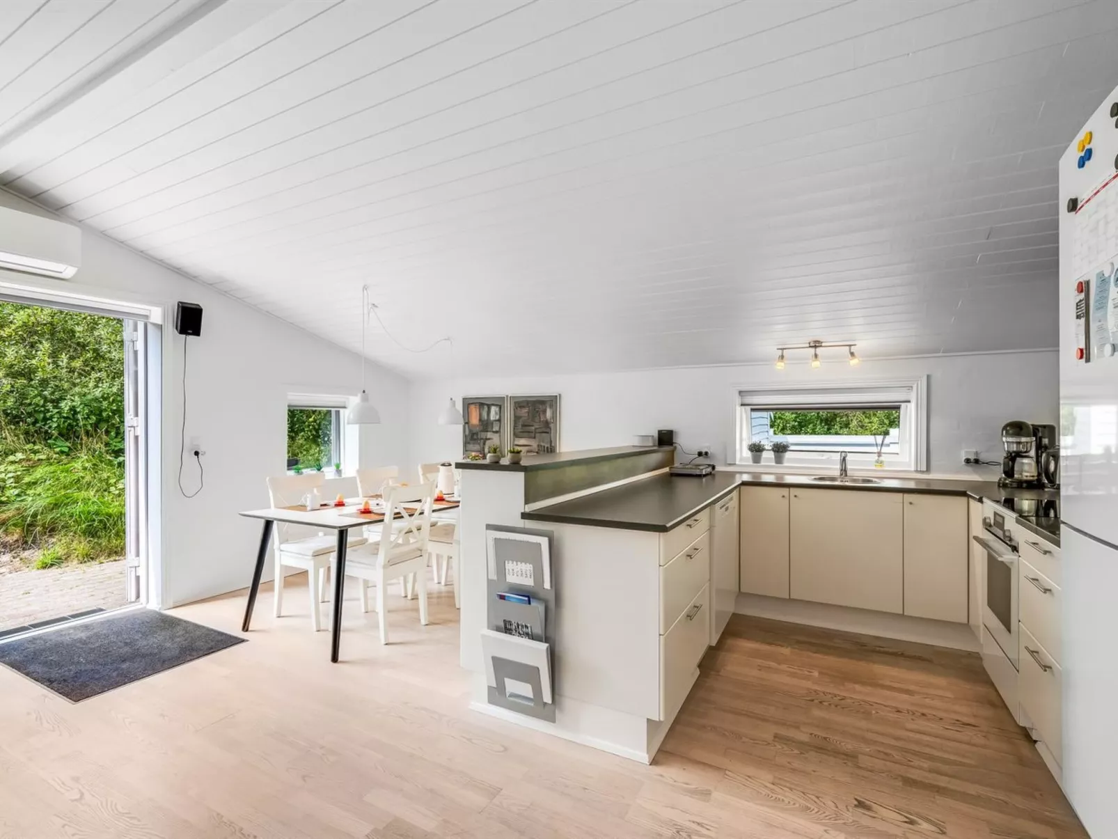 "Danica" - 500m from the sea-Inside