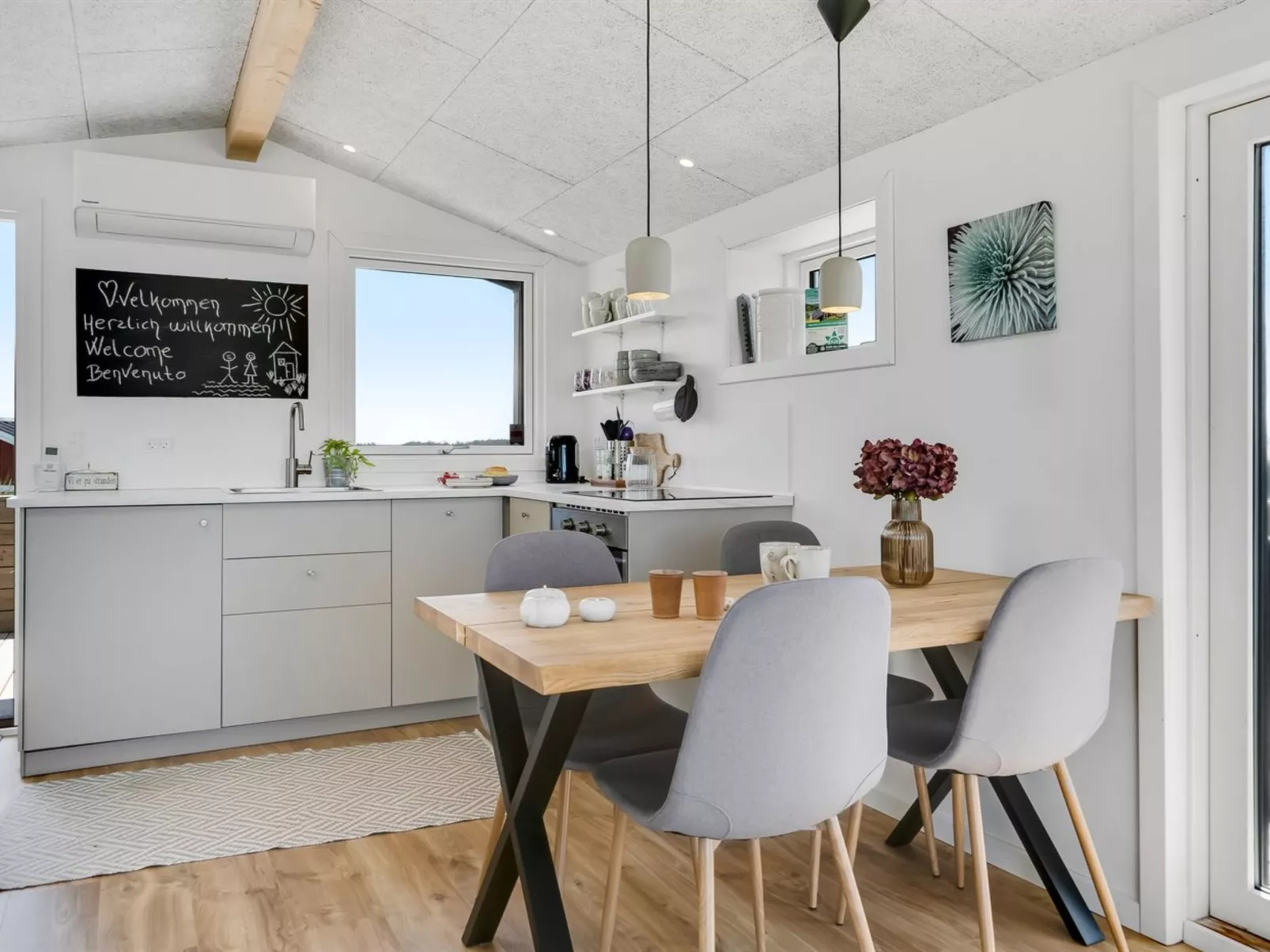 "Fatlinda" - 50m from the sea-Dedans