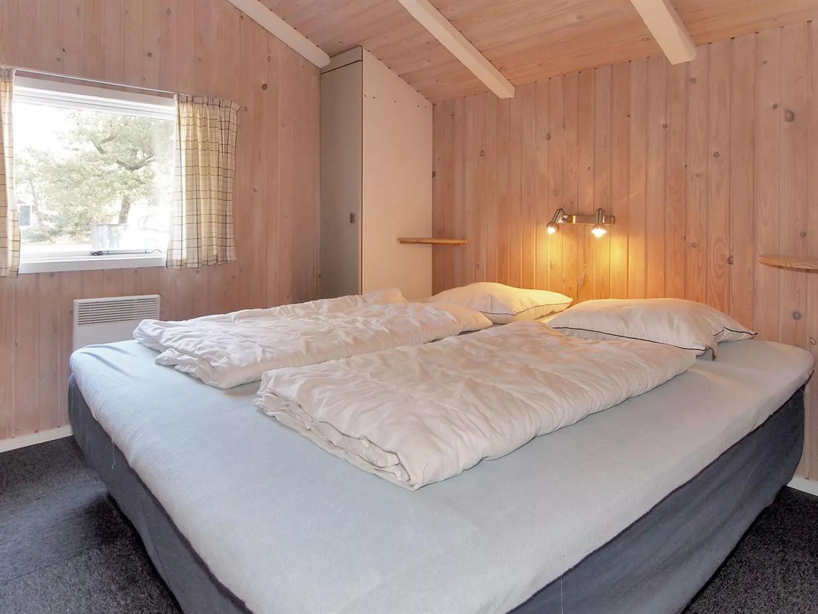 "Valpuri" - 1.3km to the fjord-Dedans