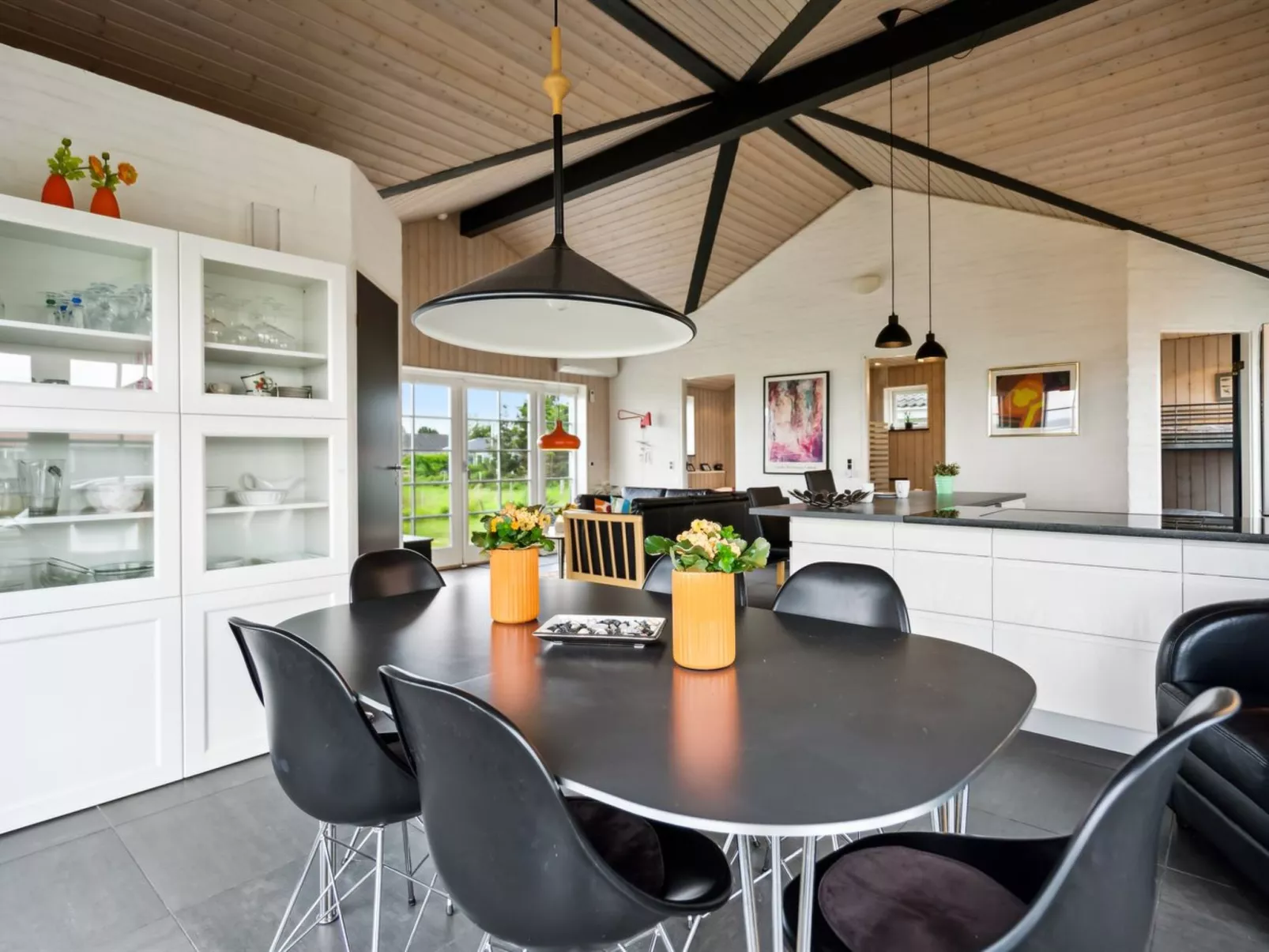 "Dory" - 30m from the sea-Inside