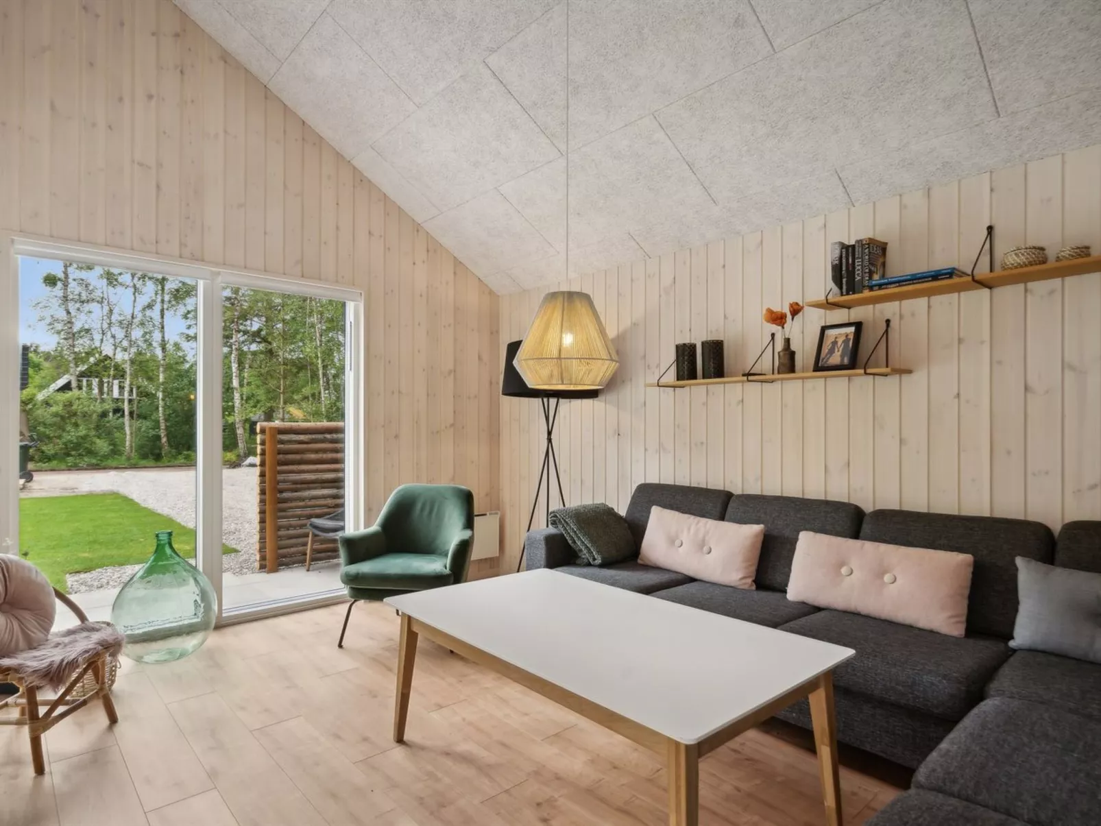 "Laina" - 250m from the sea-Inside