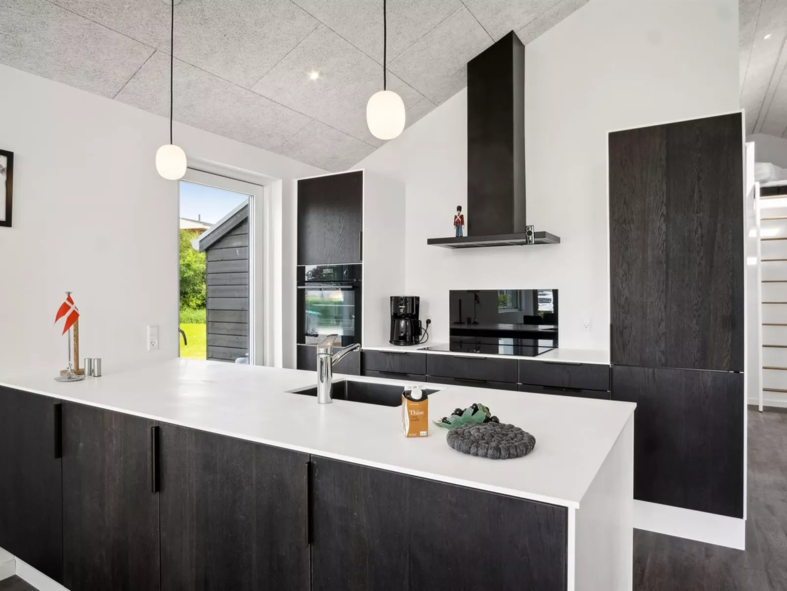 "Henryk" - 75m from the sea-Drinnen