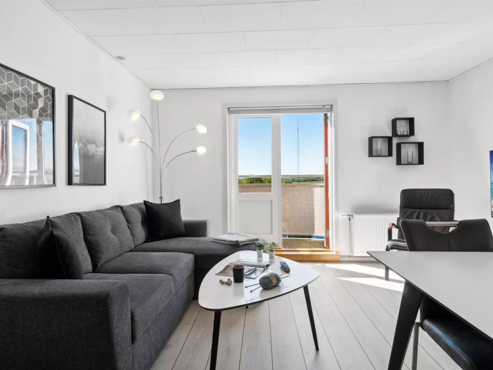 "Eicke" - 400m from the sea-Drinnen