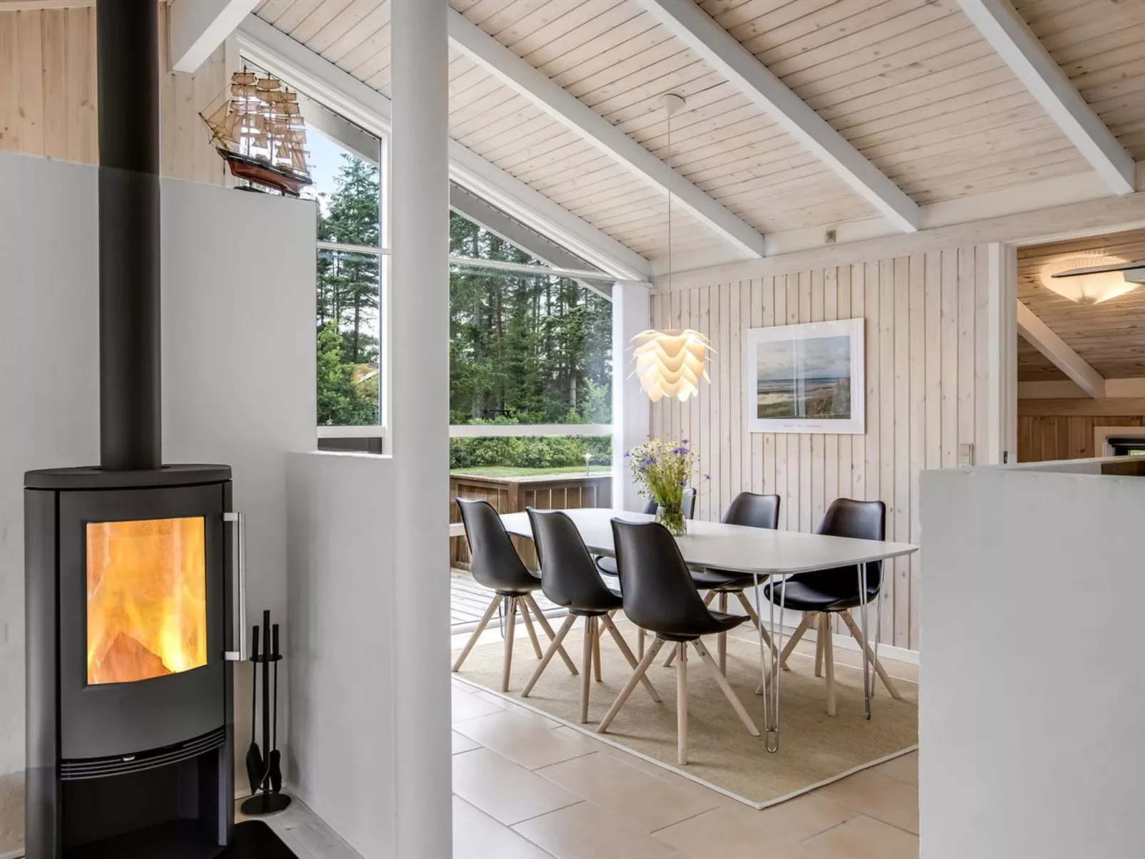 "Ingwin" -  from the sea-Dedans