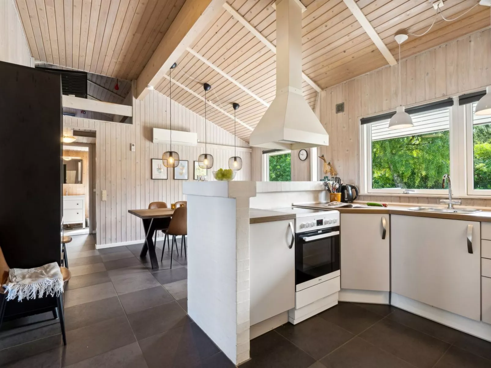 "Jorinde" - 1km from the sea-Dedans